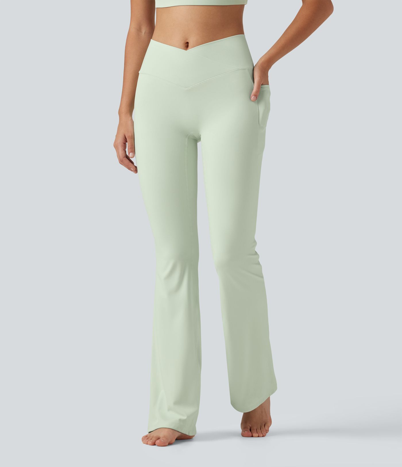 Legging bootcut SoftlyZero™ taille haute croisée uni, protection solaire UPF50  avec poches