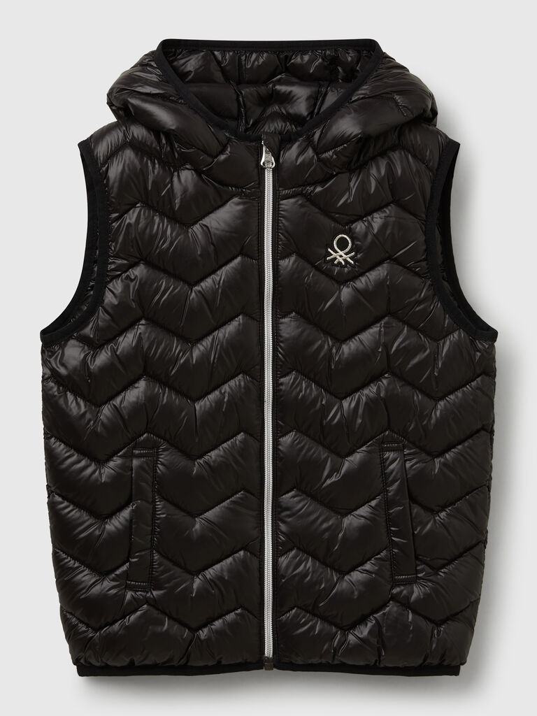 Padded vest with hood