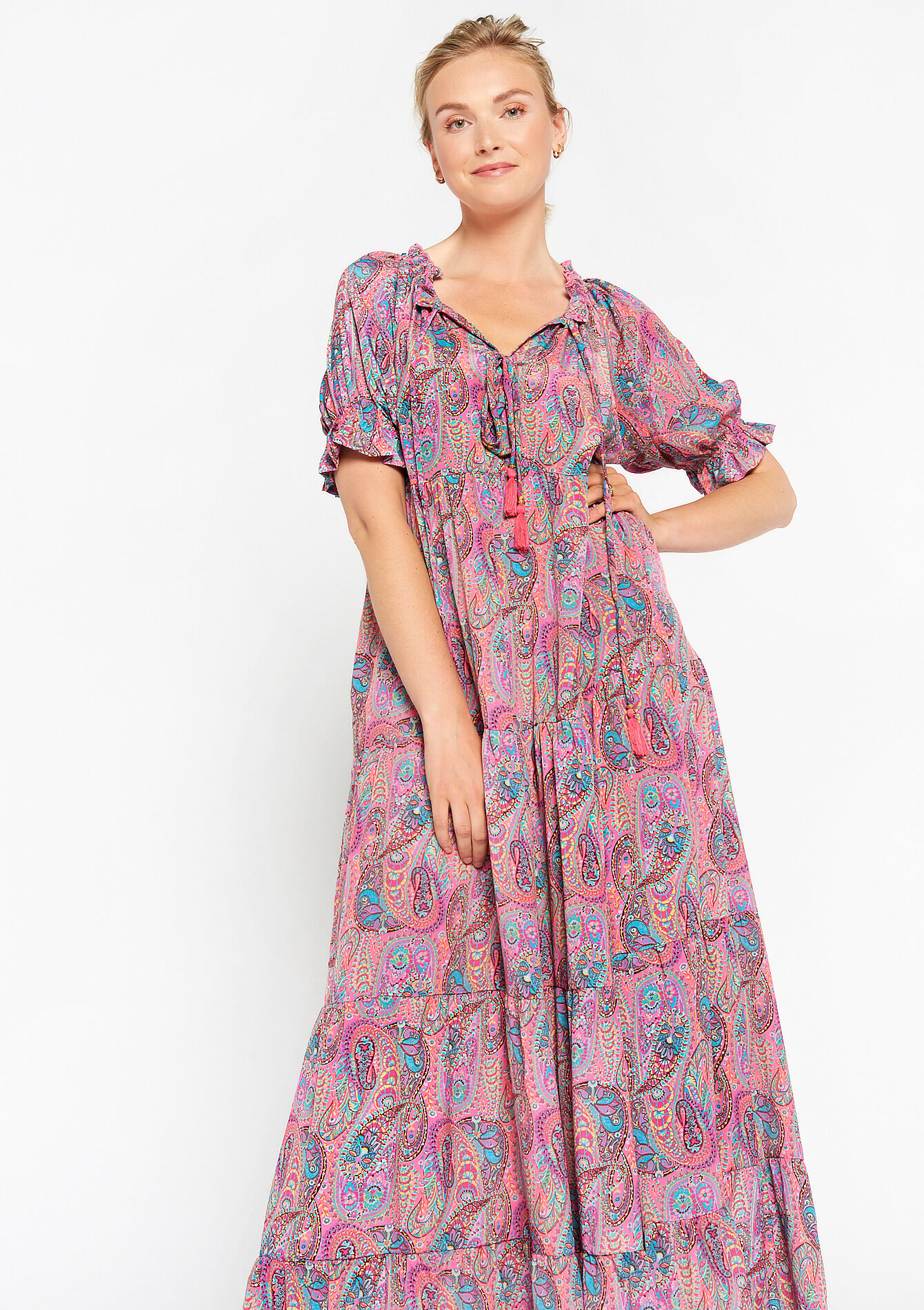 Maxi-jurk met ruches en paisleyprint