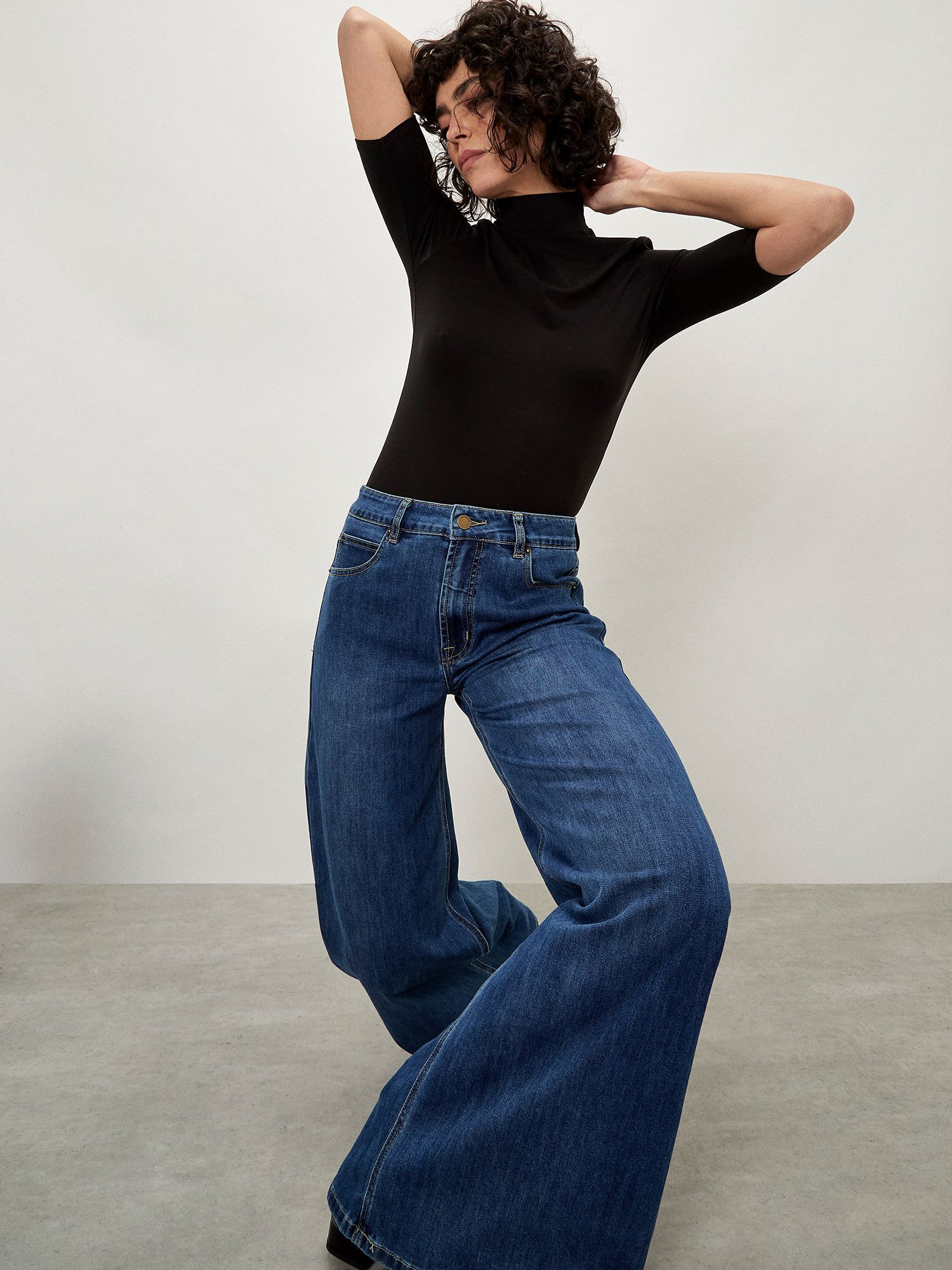 Apricot Zana Wide Leg Jeans