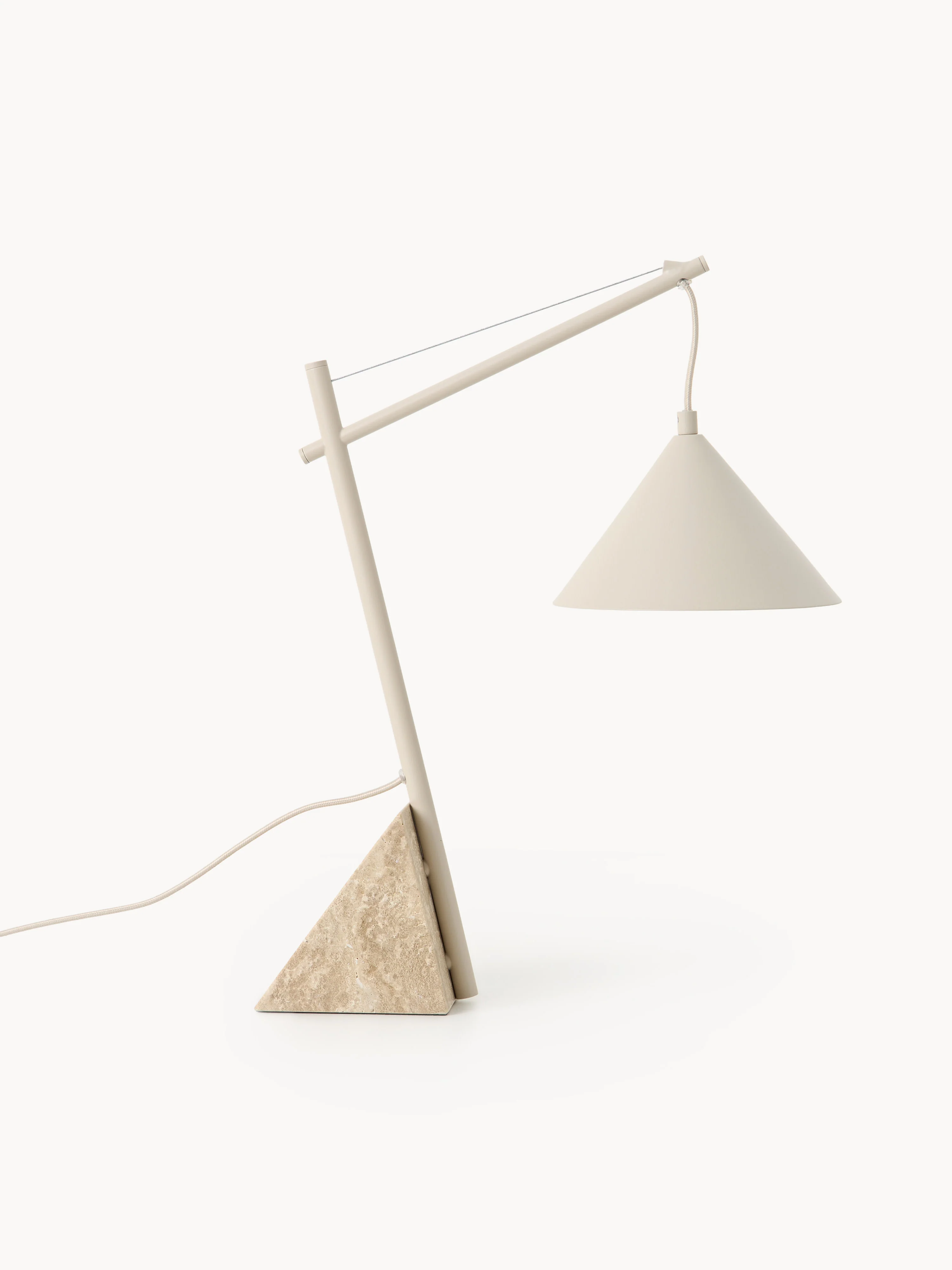 Große Tischlampe Reyna mit Travertinfuß