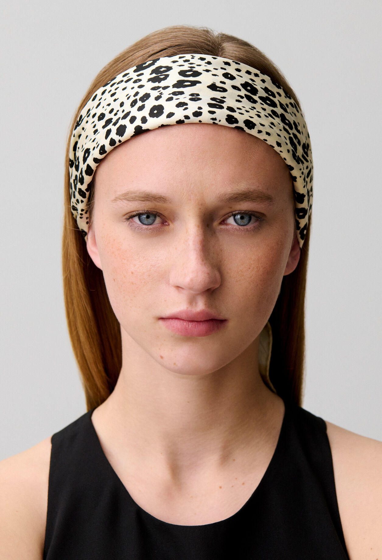 Foulard carré soie imprimé léopard