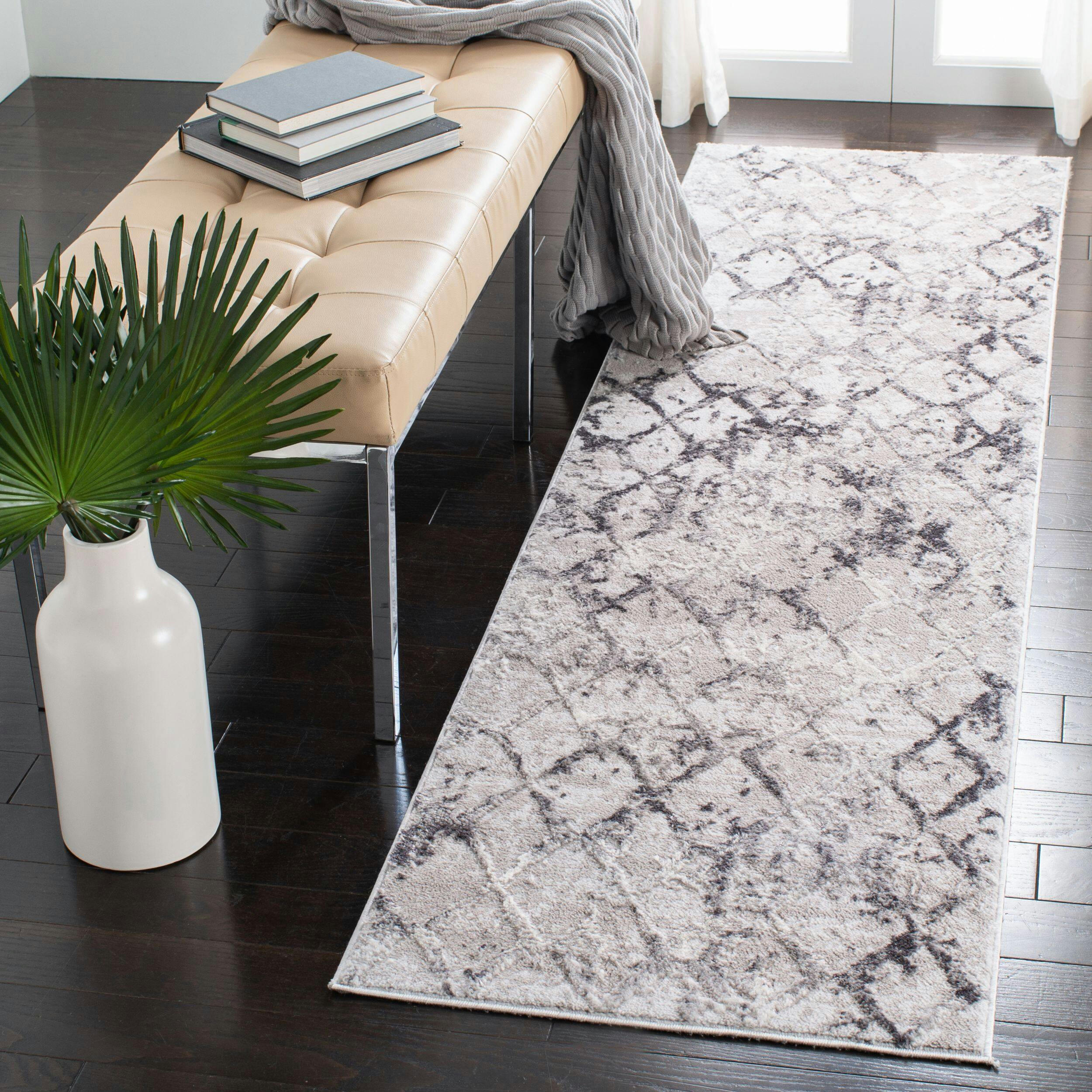 Safavieh Amelia 783 Rug, Grey/Light Grey