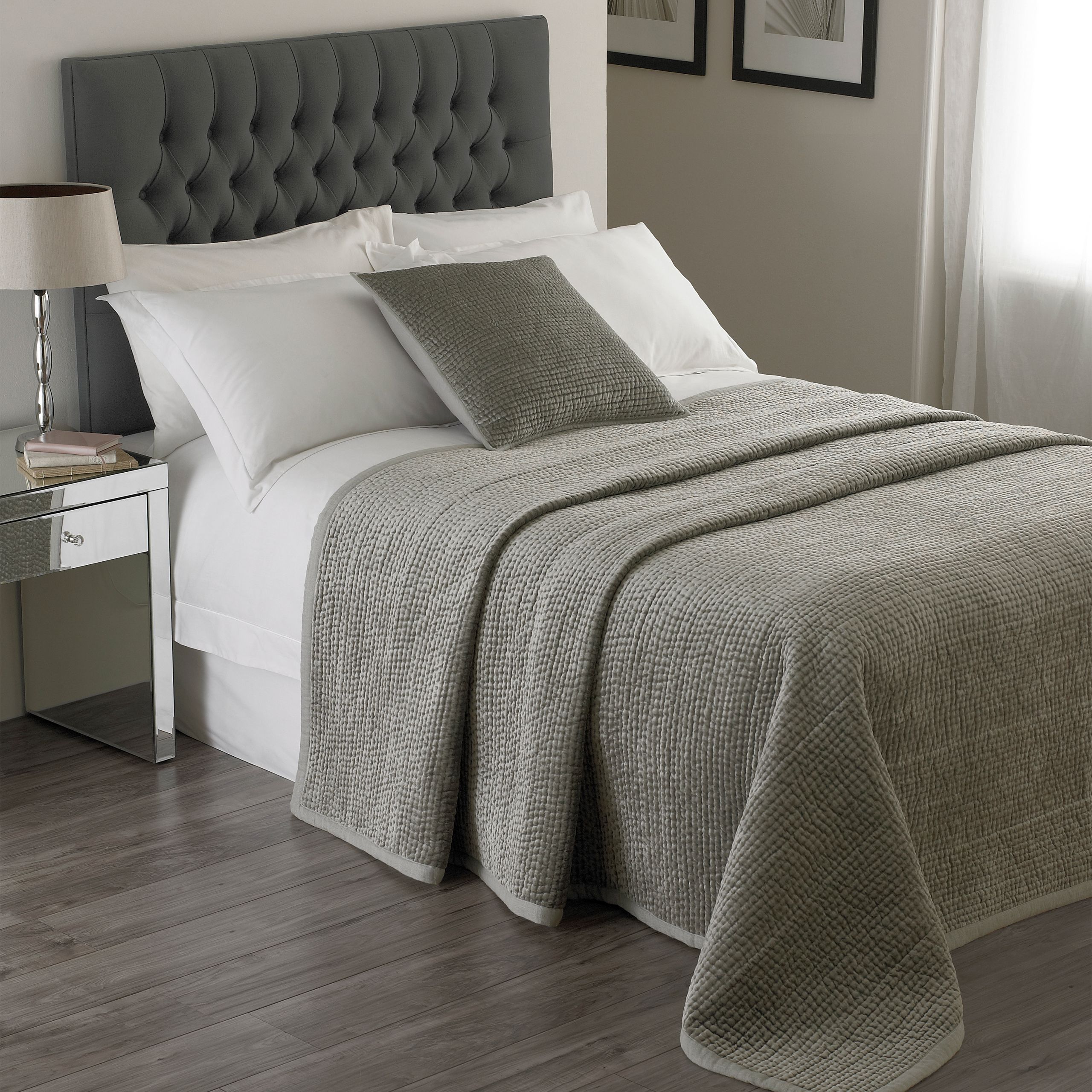 Paoletti Brooklands Quilted Bedspread