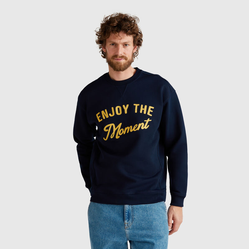 100% cotton sweatshirt with embroidery