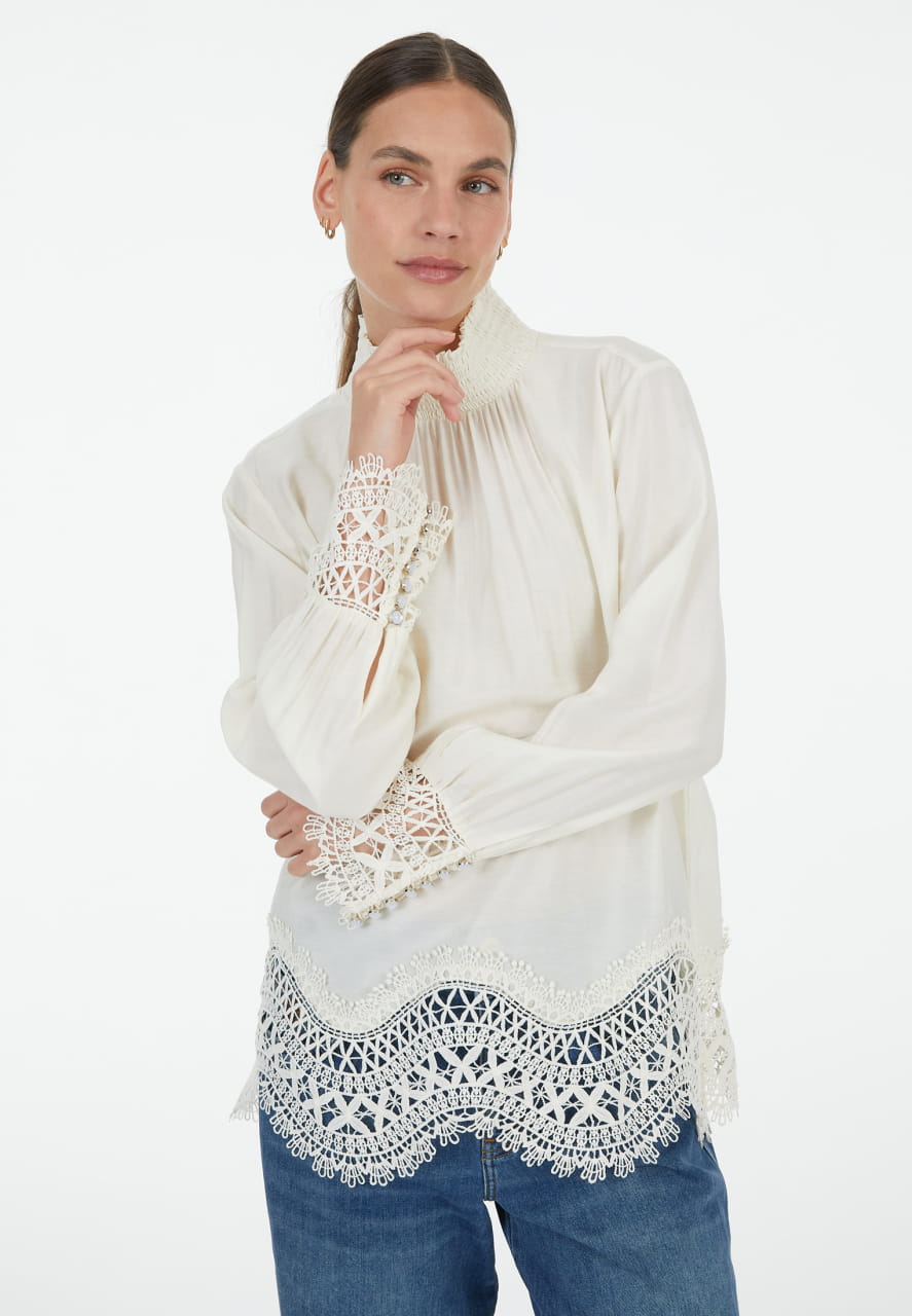Bluse aus lässigem Viskose-Mix