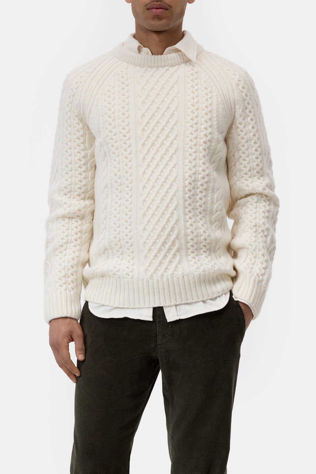 Woll-Pullover mit Zopfmuster