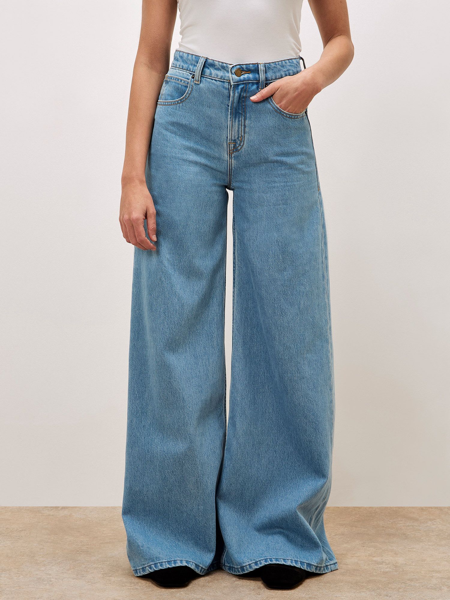 Apricot Zana Wide Leg Jeans