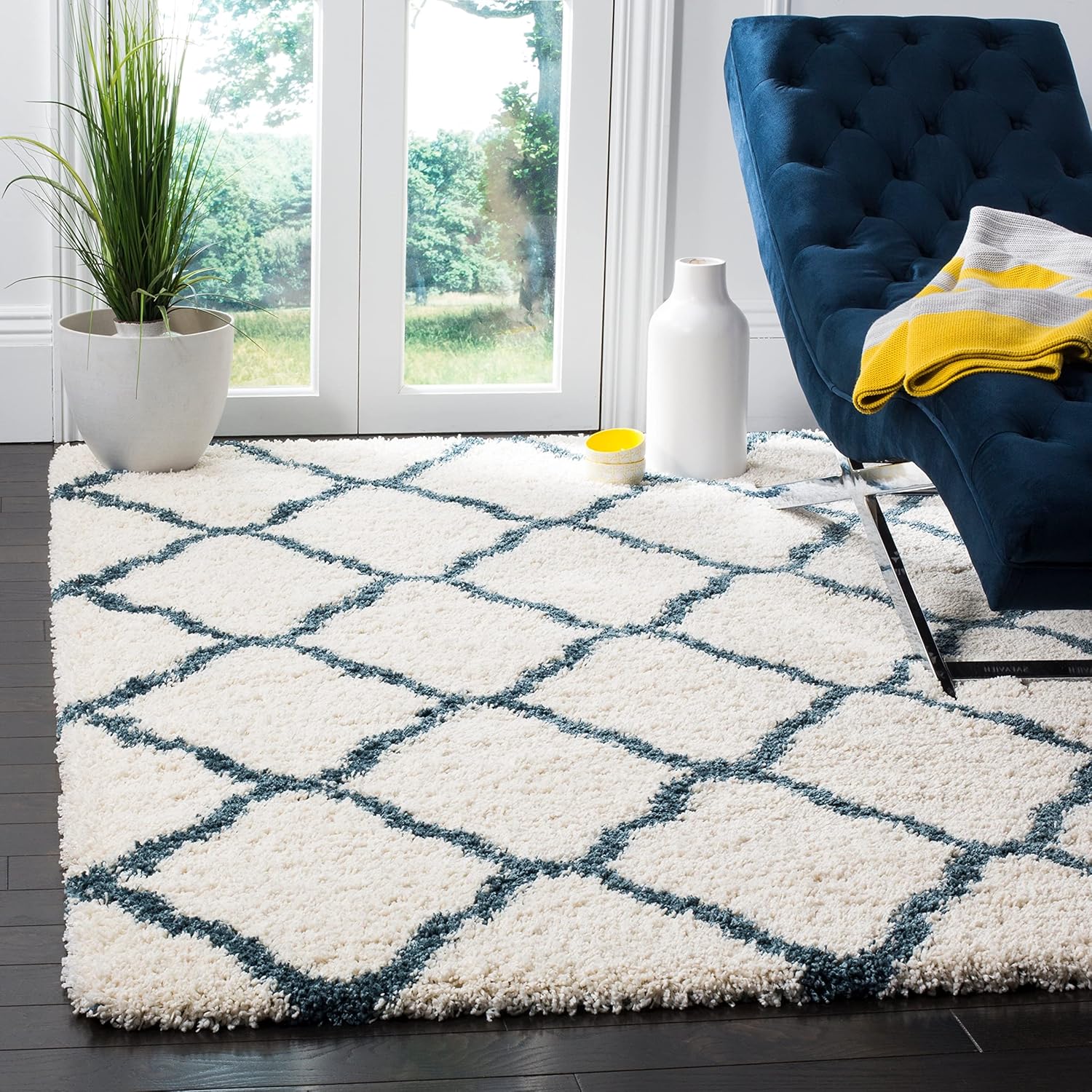 SAFAVIEH Hudson Shag Collection Area Rug - 9' x 12', Beige & Ivory, Moroccan Trellis Design, Non-Shedding & Easy Care, 2-inch Thick Ideal for High Traffic Areas in Living Room, Bedroom (SGH283S)