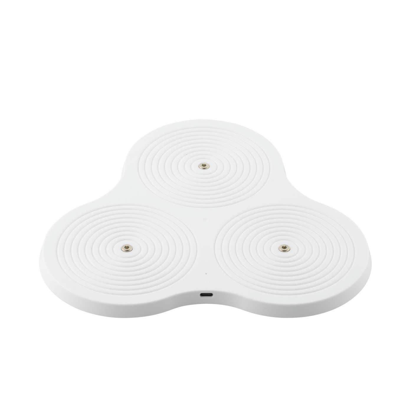 - Multichargeur 3 Stations