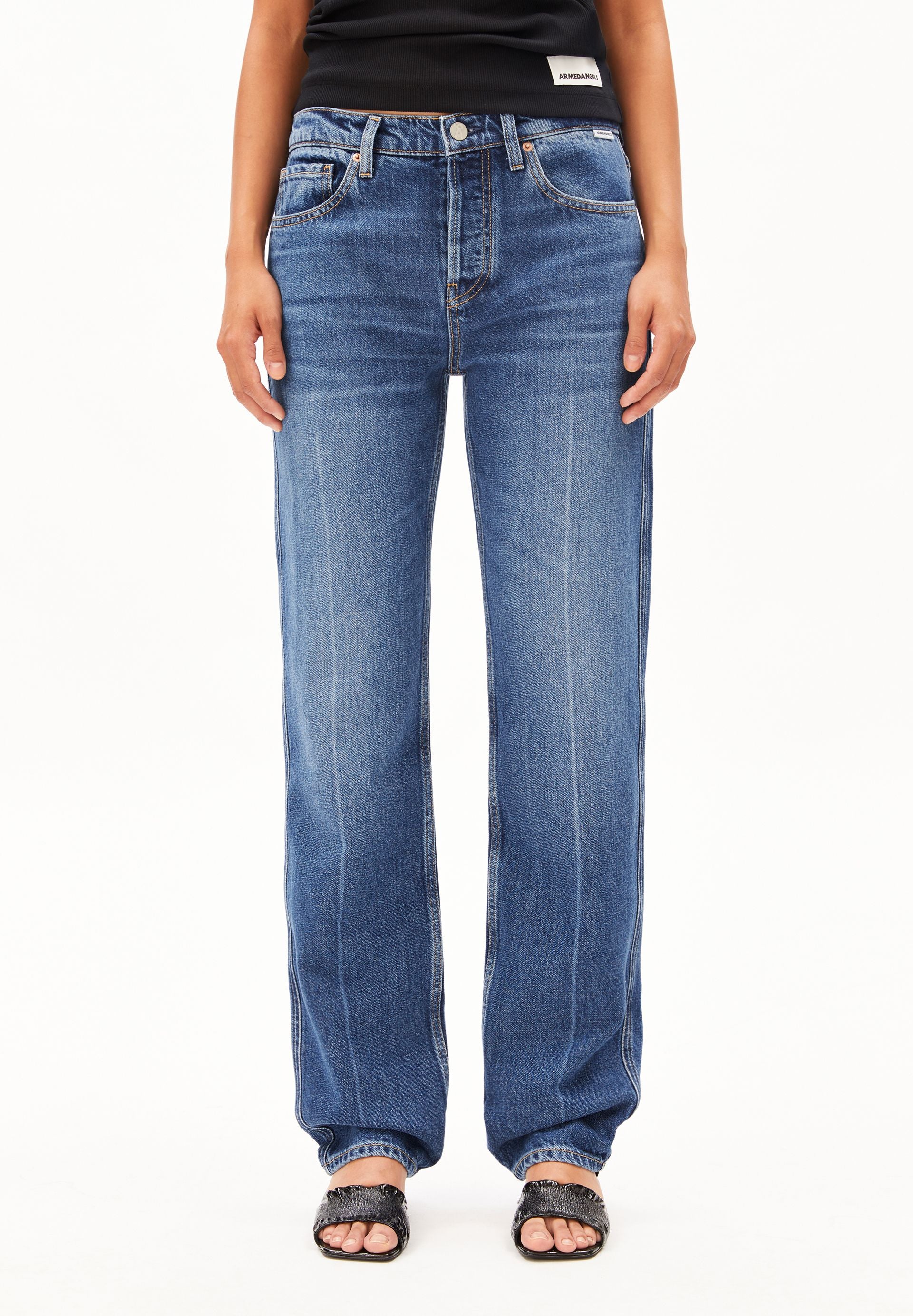 AAVELINE MID WAIST STRAIGHT JEANS