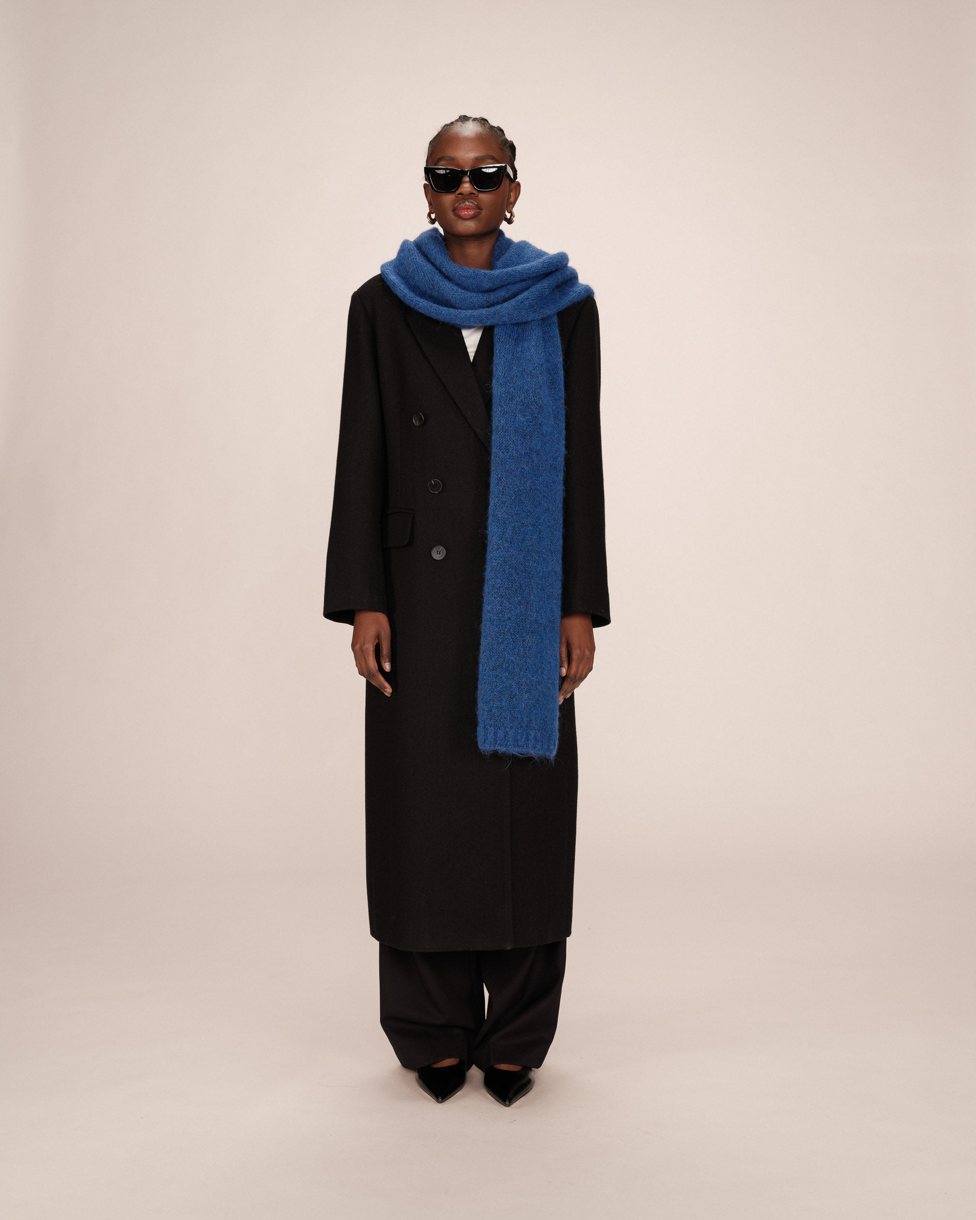 Echarpe en laine bleu cobalt Saldana