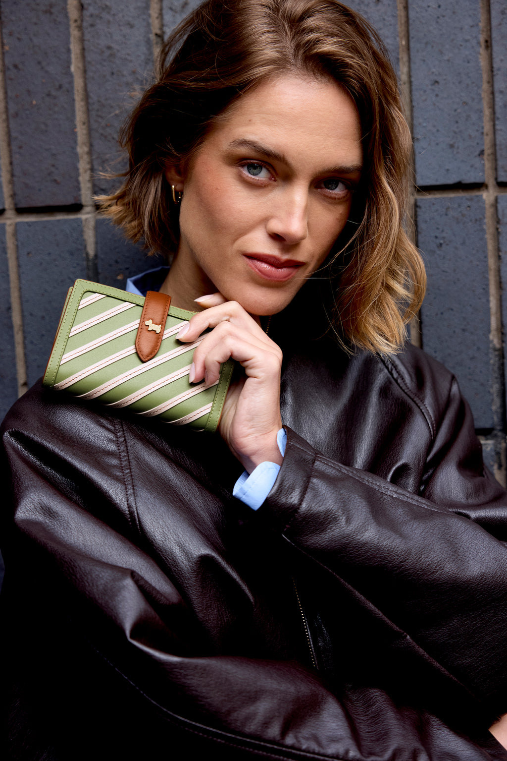 Willis Street - Medium Bifold Purse