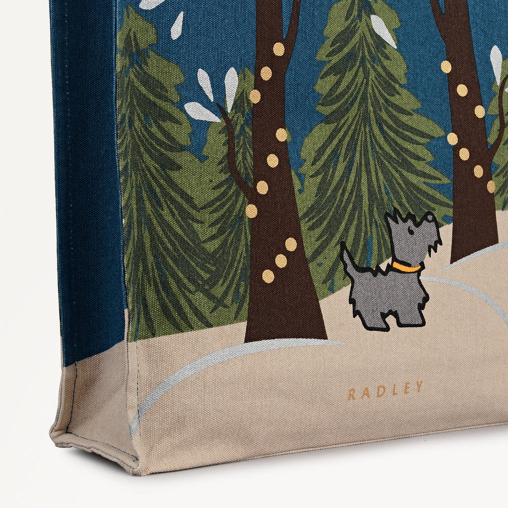 Winter Tales - Medium Open Top Tote
