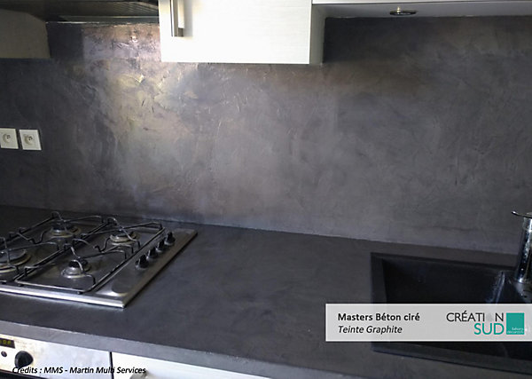 Béton ciré sur carrelage (sols et murs) - Kit complet 5m² (2 couches) - Finition : Mat - Teinte : Graphite