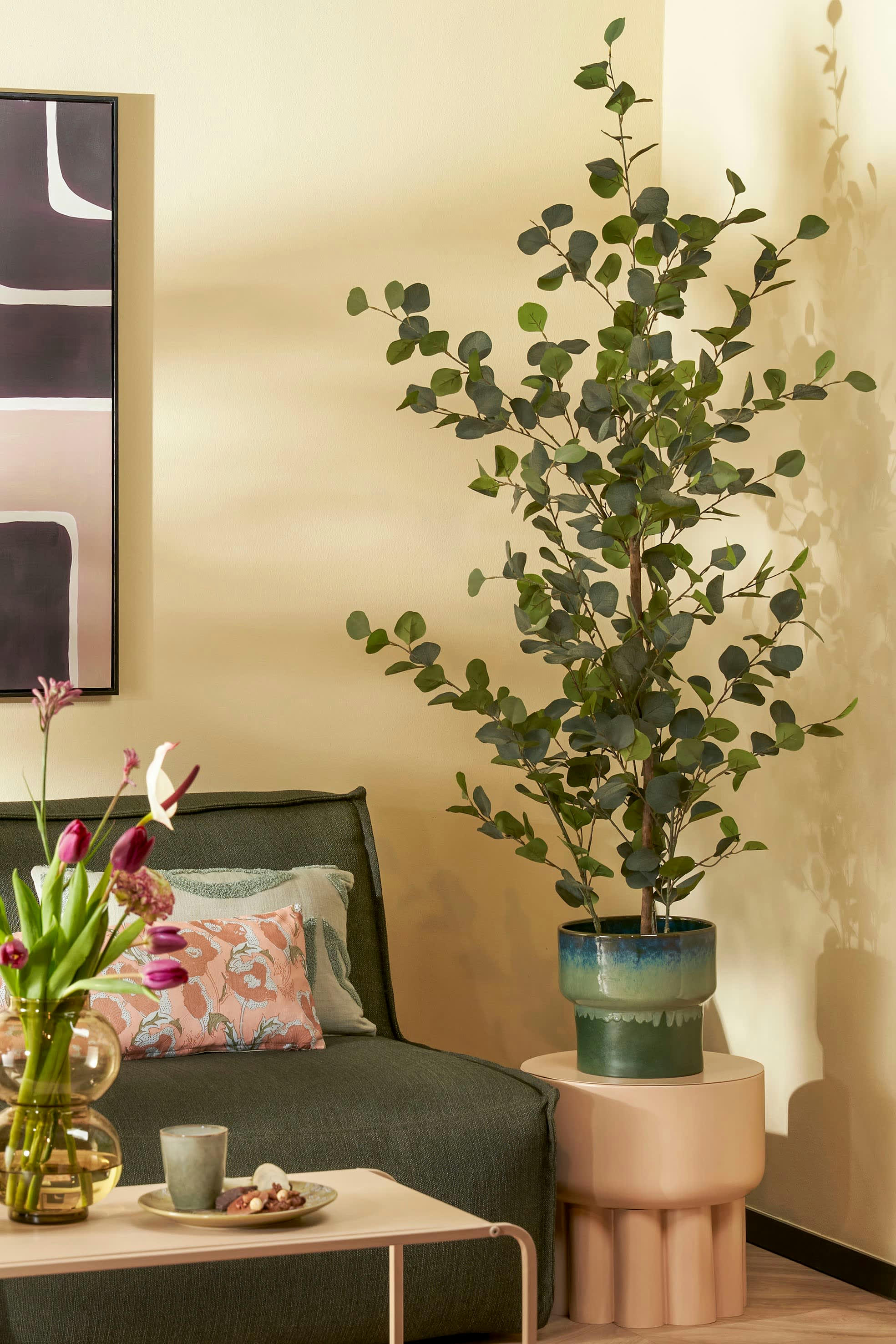 - Eucalyptus artificielle vert en pot H150