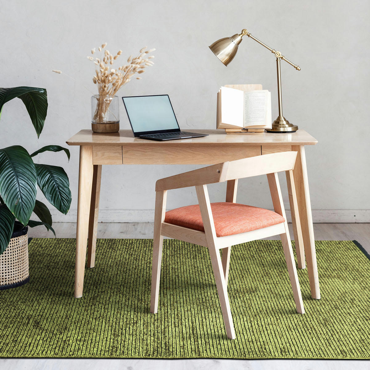 MILANO - Tapis tissé plat coton noir et reflet lumière vert 80x150