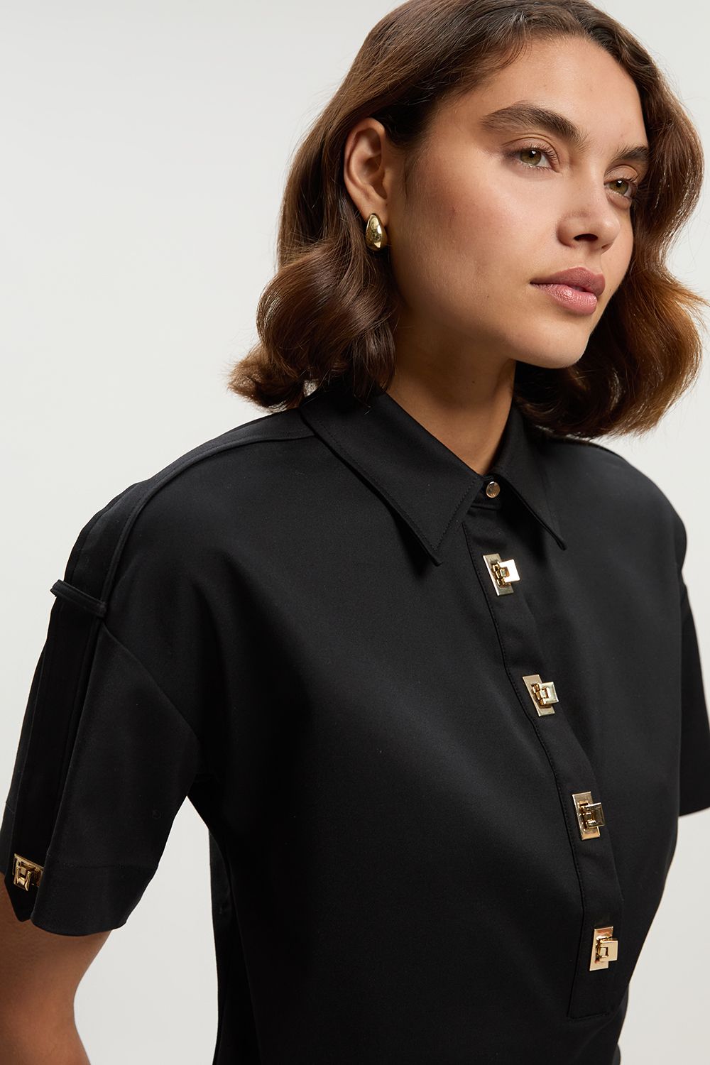 KarenMillen Techno Cotton Woven Short Sleeve Hardwear Detail Shirt