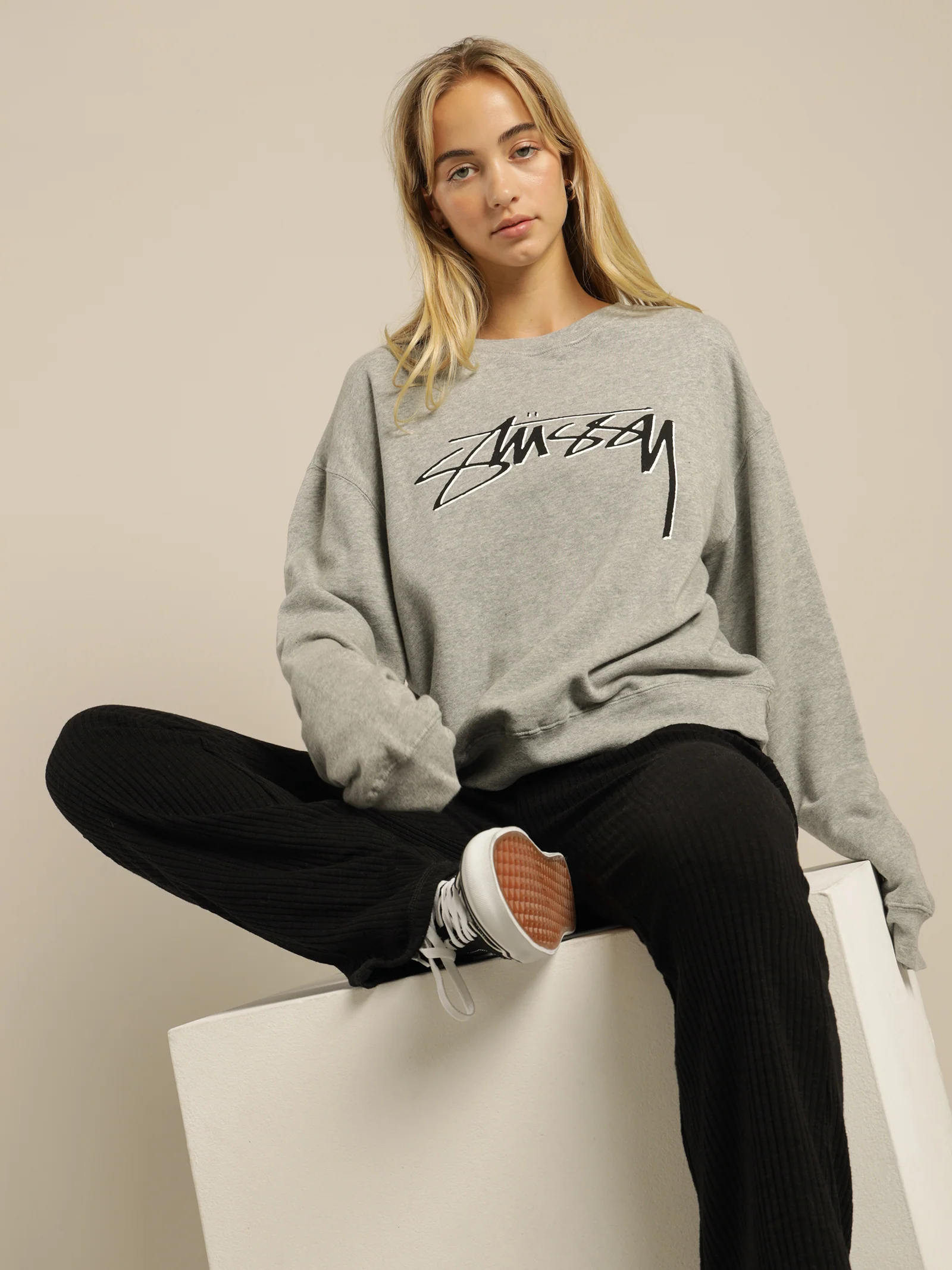 Shadow Script Relaxed Crew