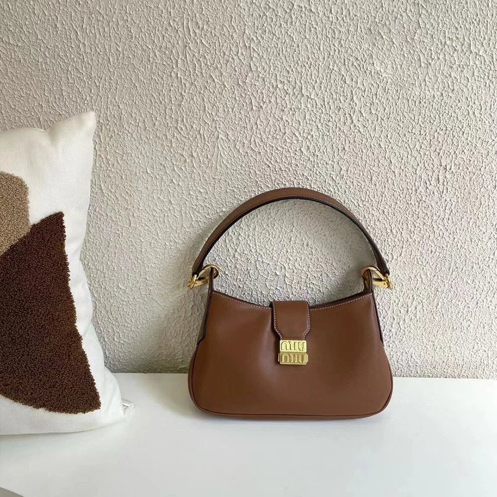 MIU MIU Hobo