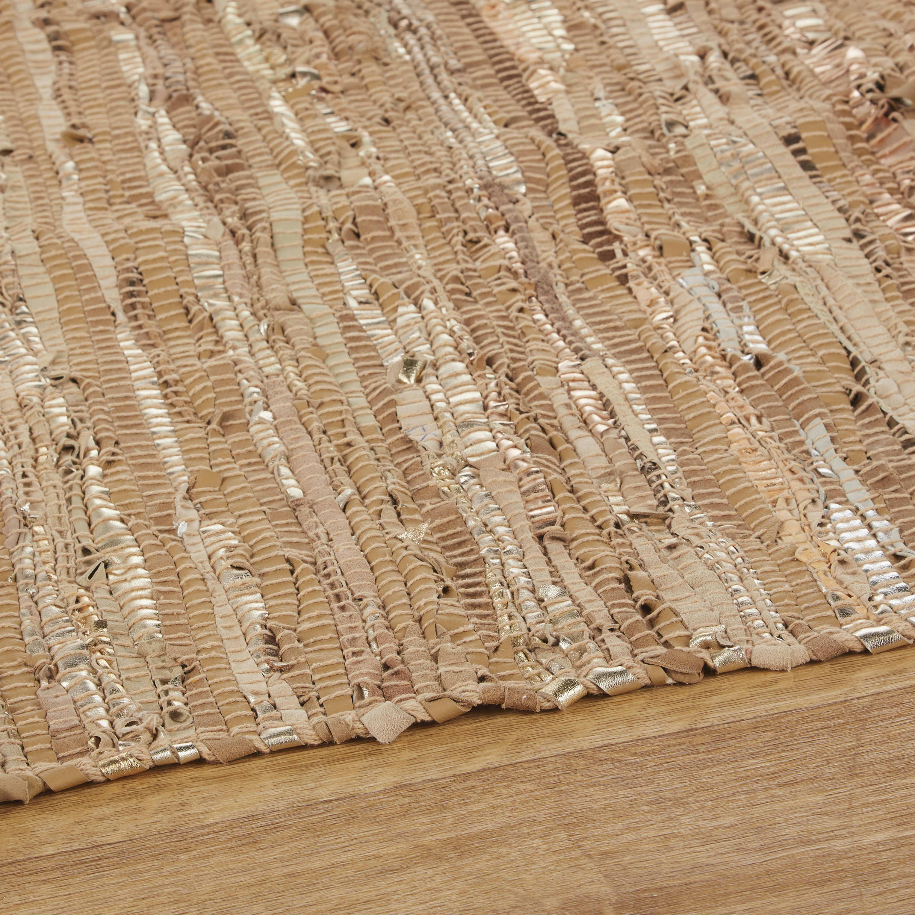 TRIAM - Tapis en cuir de vache recyclé fait main 160x230