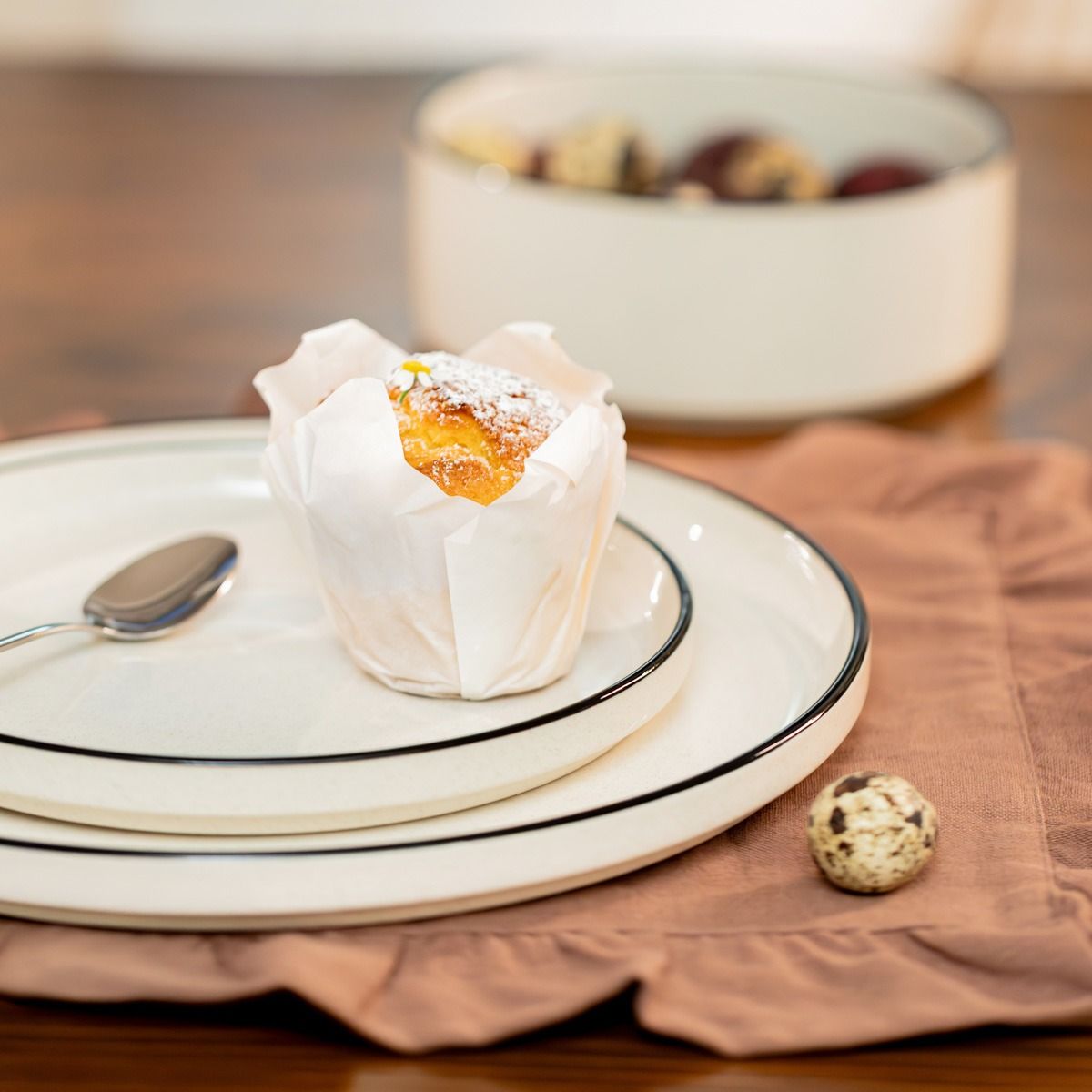 Talerz AZRA obiadowy z czarnym rantem 27,5 cm