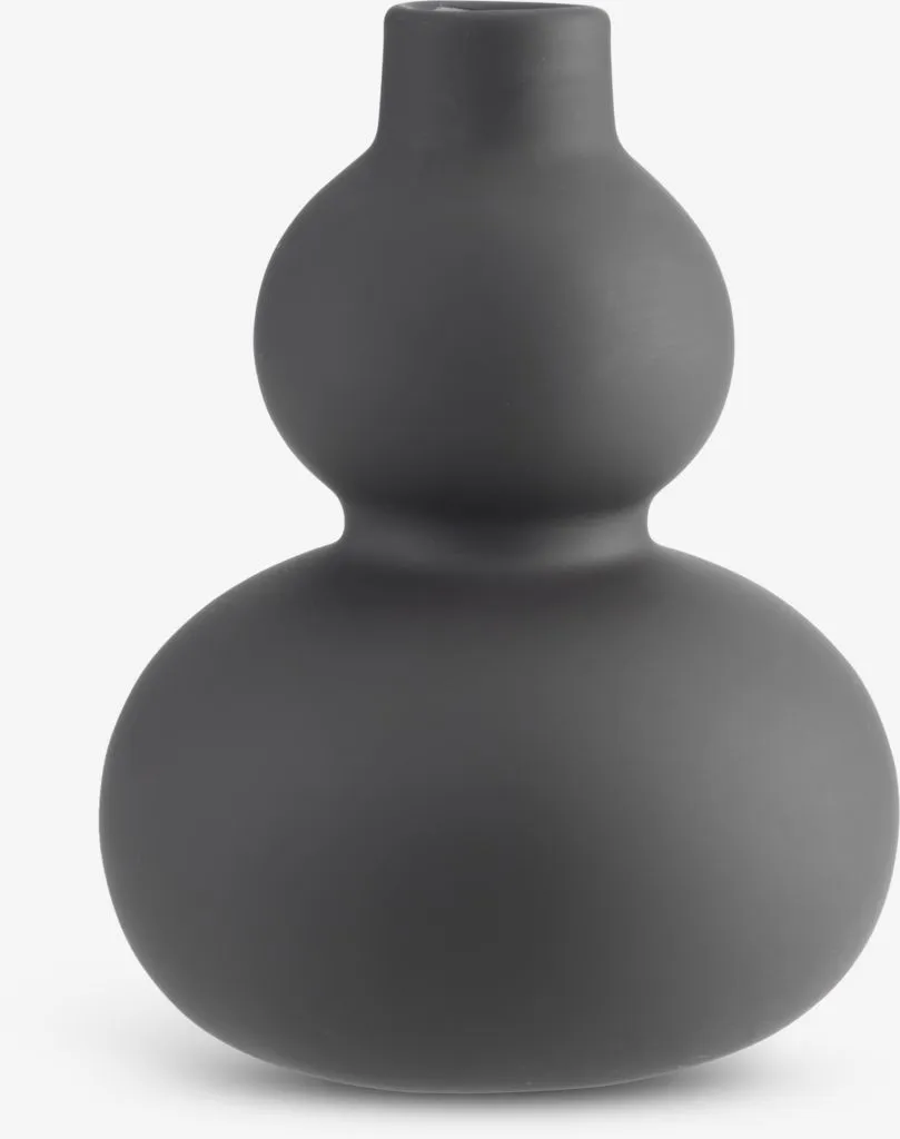ROBERT