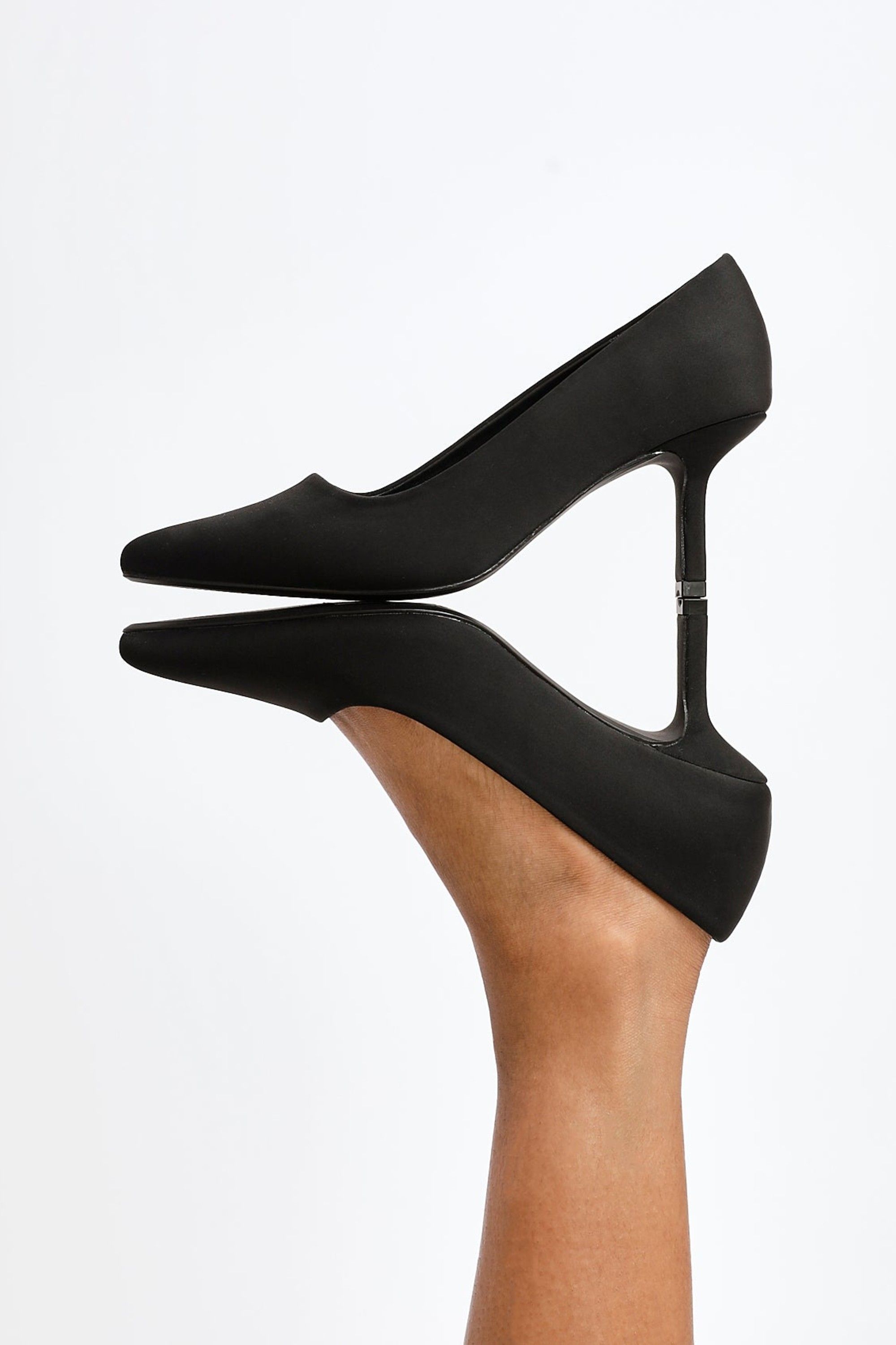 Linzi Aim Wide Fit Black Scuba Classic Court Heel