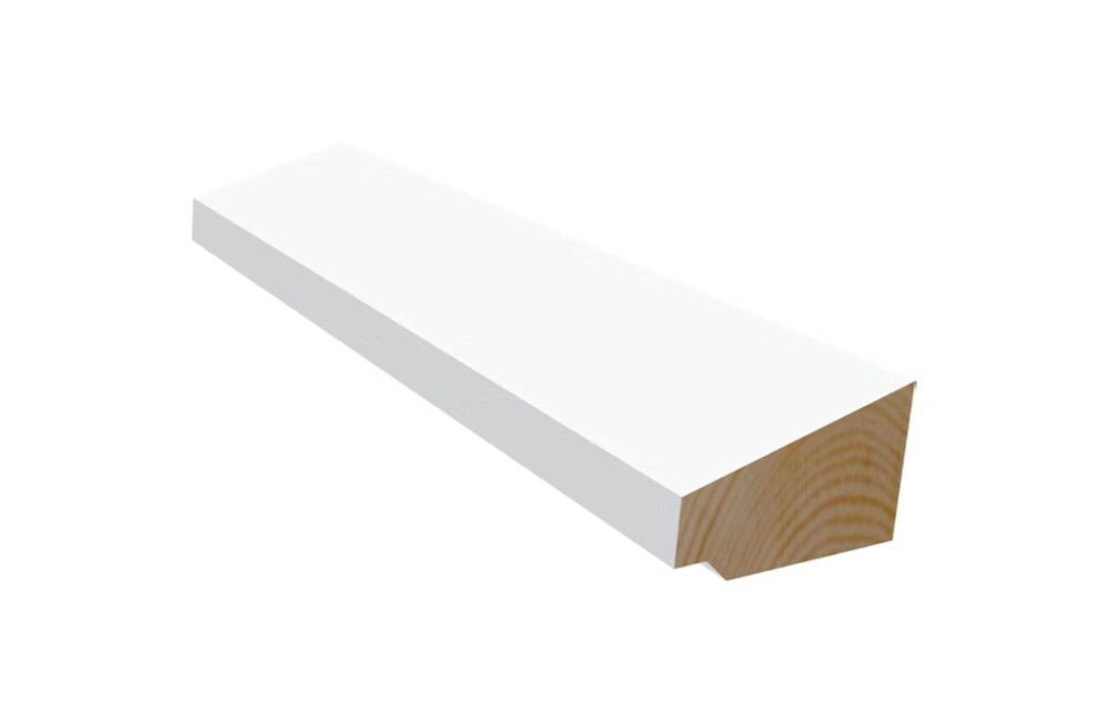 TAKLIST MOELVEN 21X45X4400MM M227 HVIT