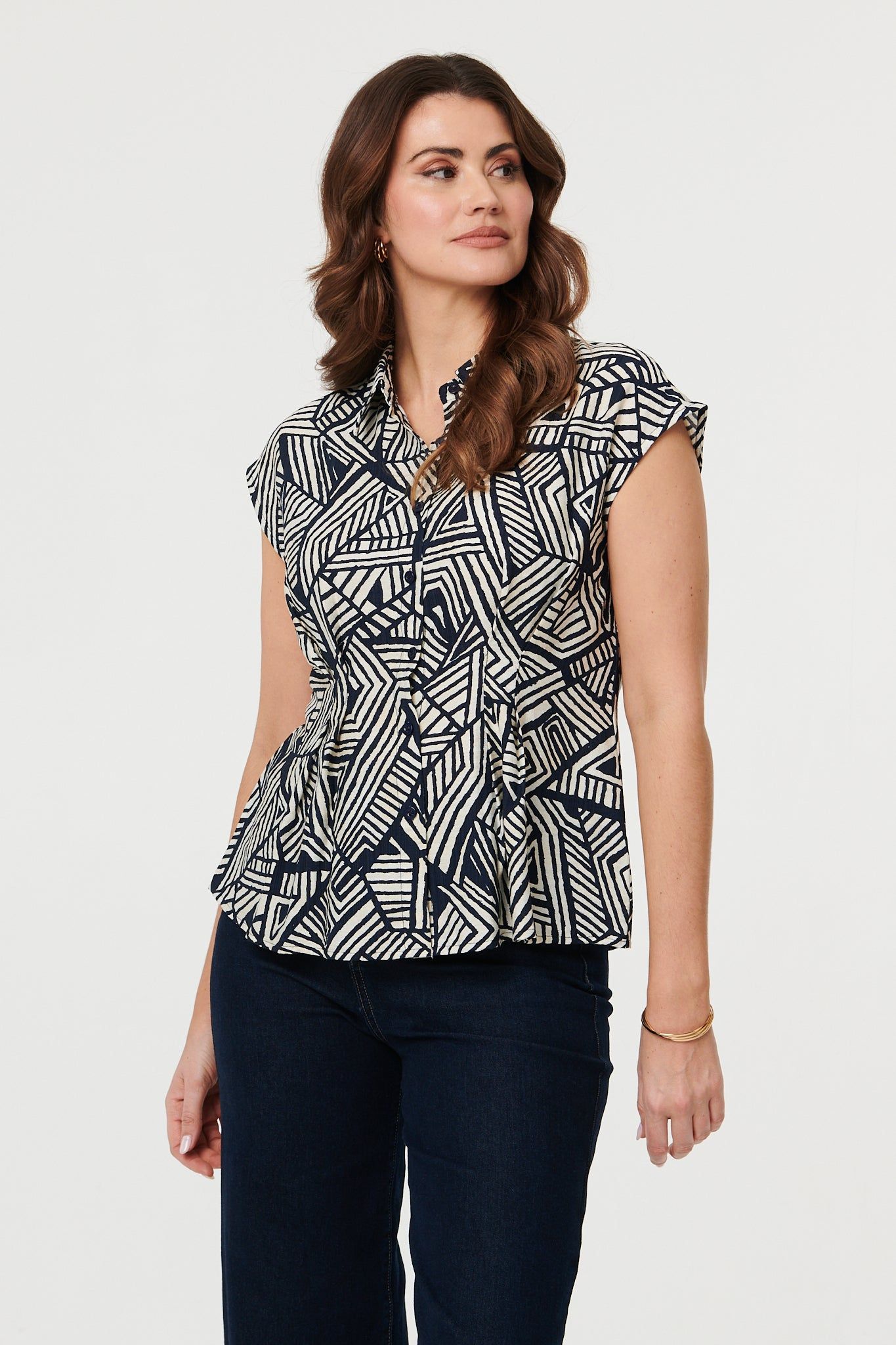 Izabel London Geo Print Cap Sleeve Fitted Shirt