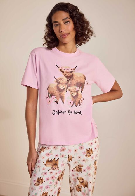 Womens Pink Highland Cow Flower Pyjama Set