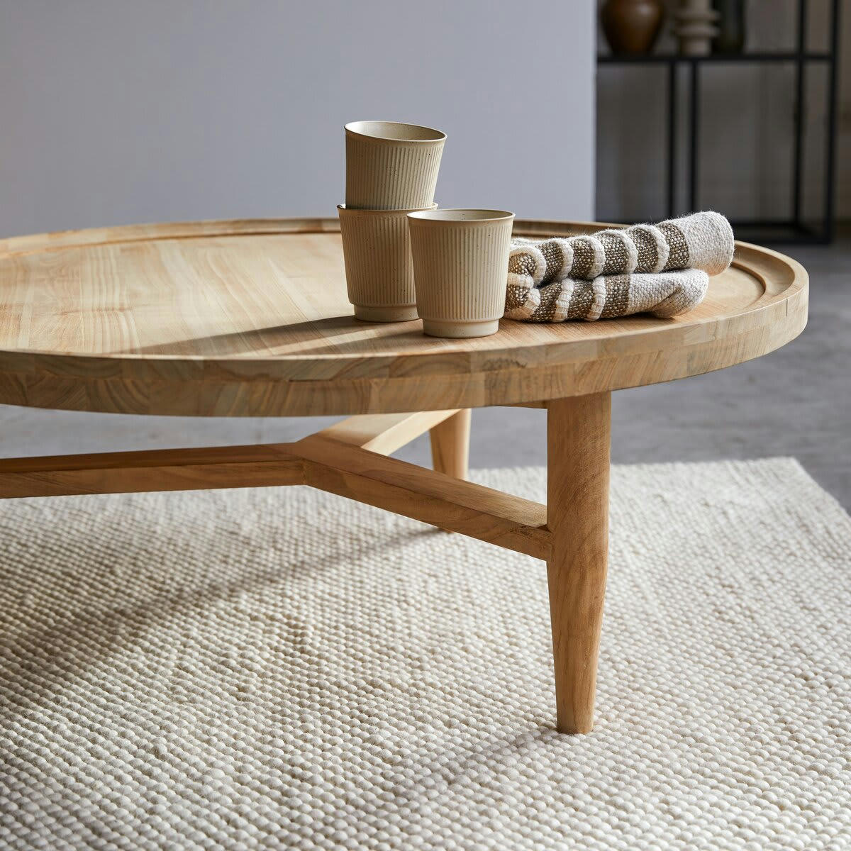 MILLA - Table basse en teck massif
