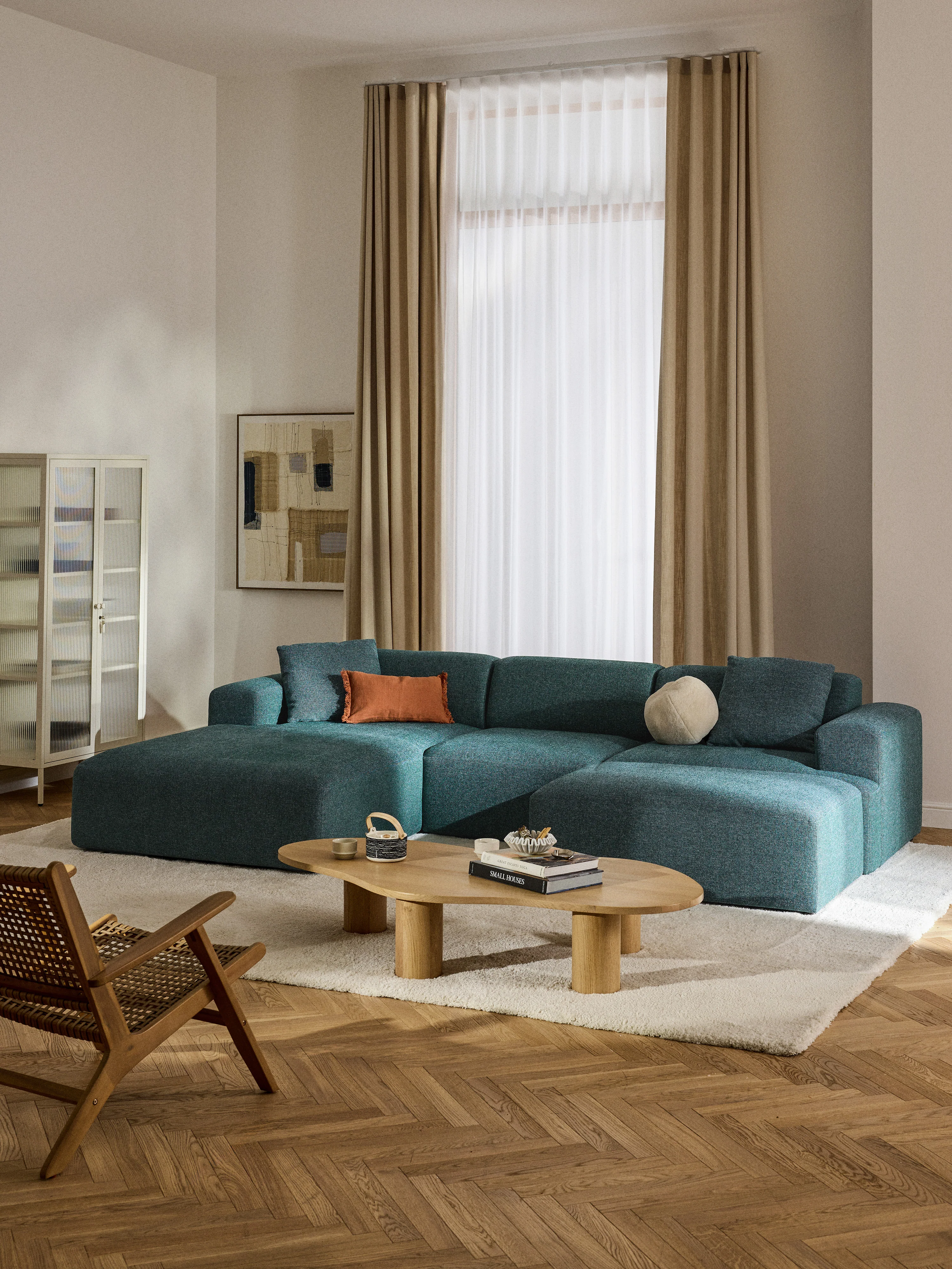 XL Couchtisch Didi aus Eichenholz in organischer Form