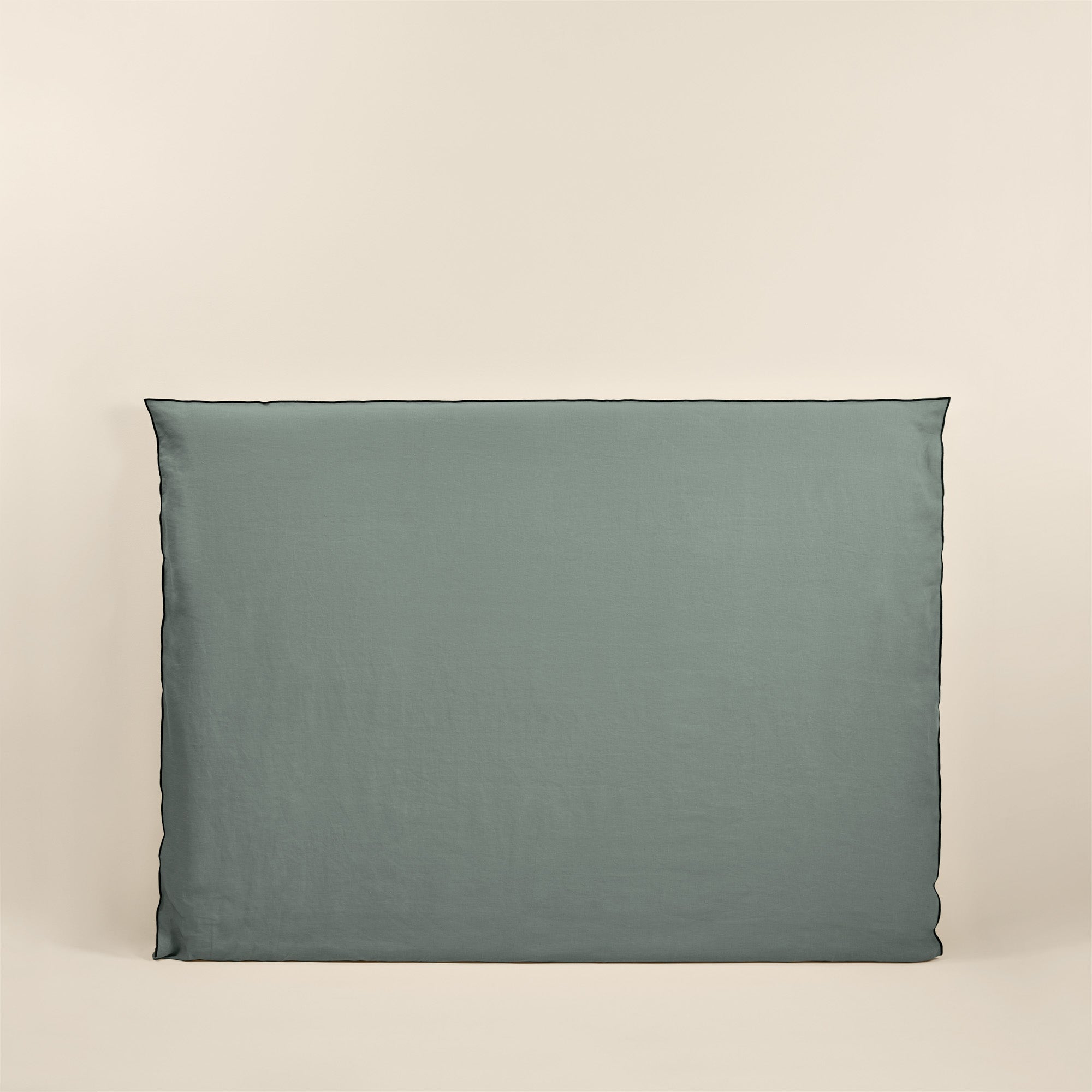 Madura Hoes voor hoofdbord Carlina groen van grijze en zwarte hommel 210x134 cm