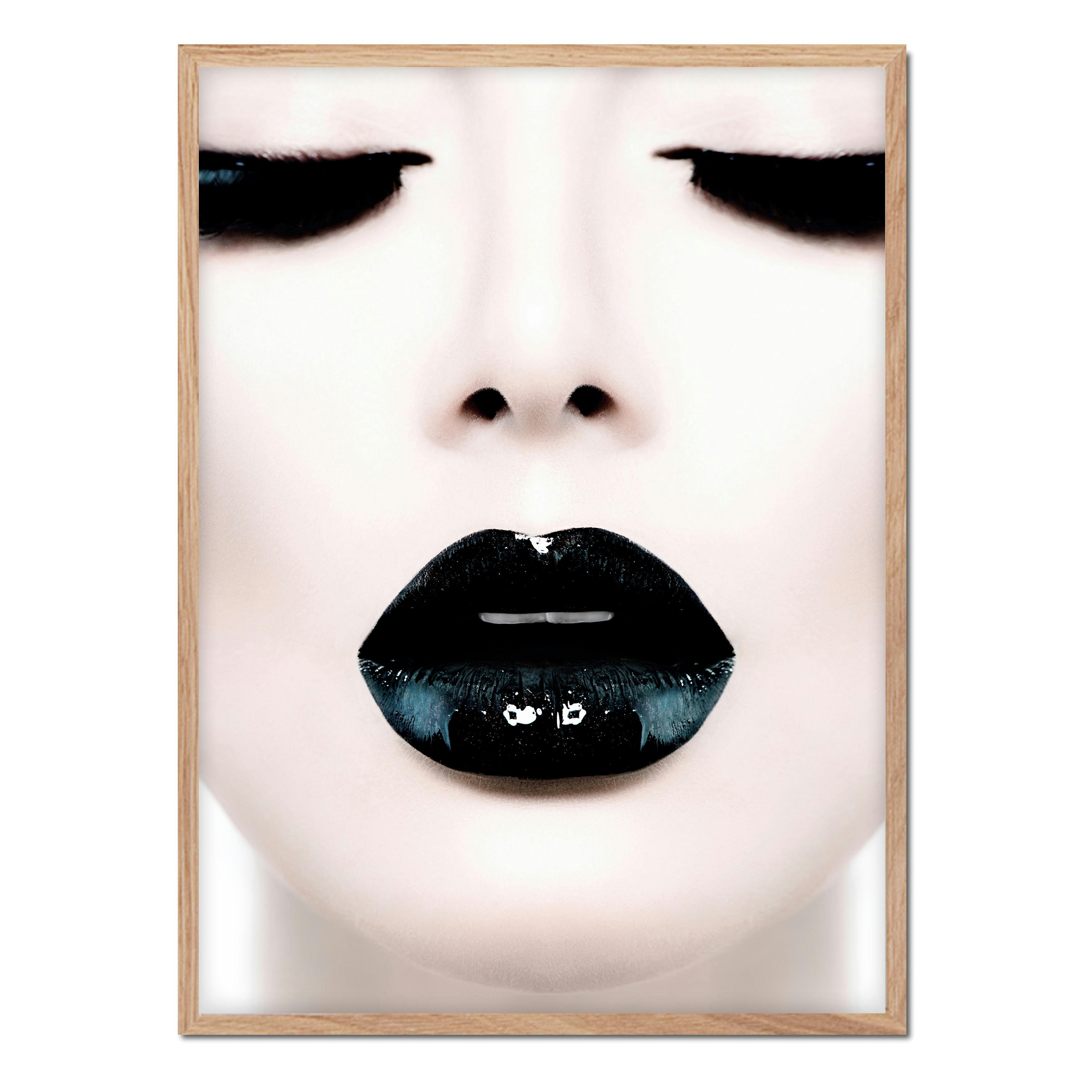 CHANEL - - 30x40