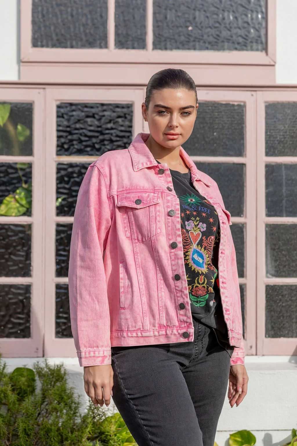 Hayden Boyfriend Denim Jacket in Pink Wash