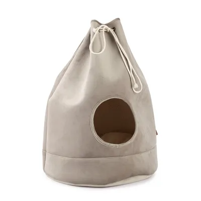 Designed by Lotte Vilar Cosy Cat Den