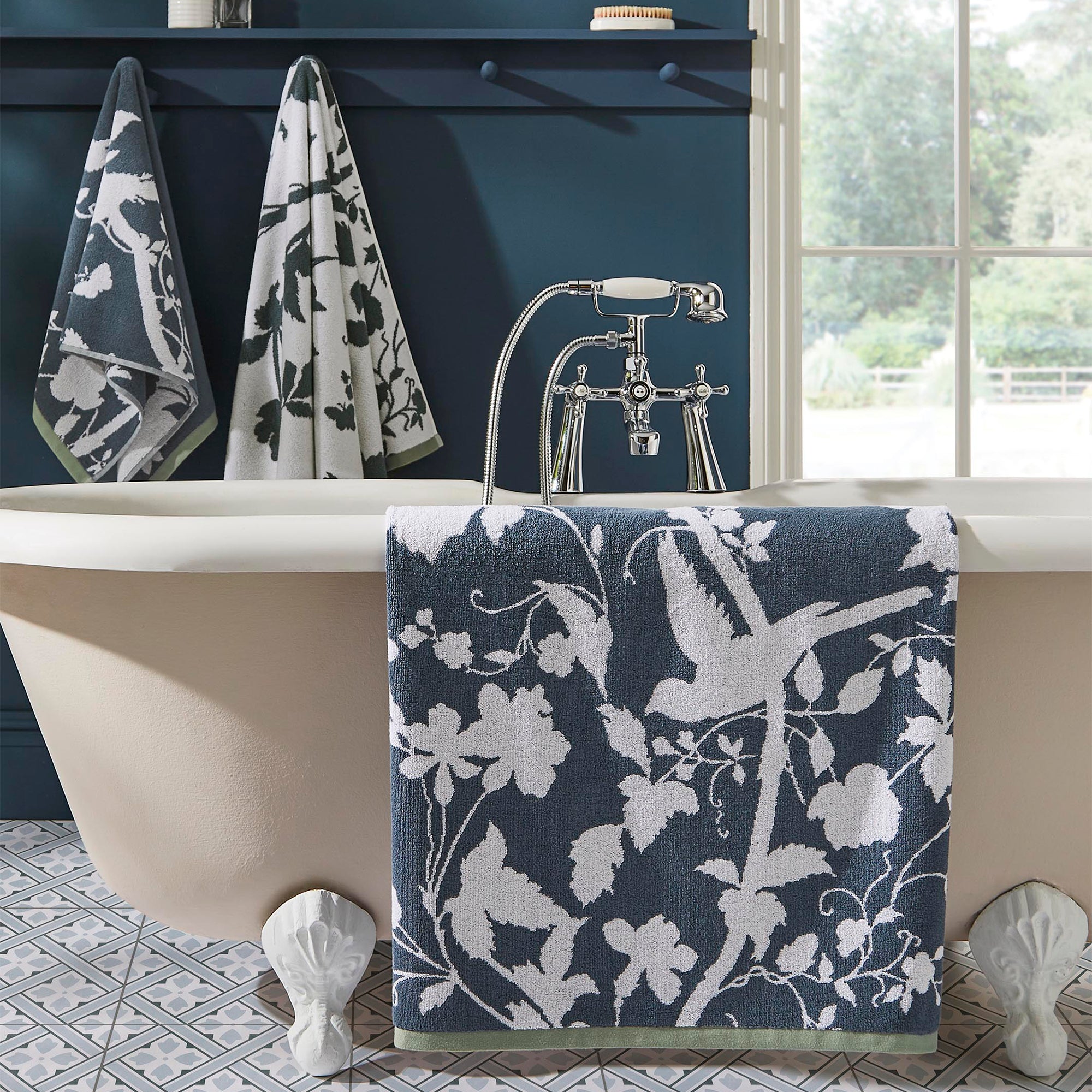 Laura Ashley Badlaken Oriental Garden Dusky Seaspray 100x150cm
