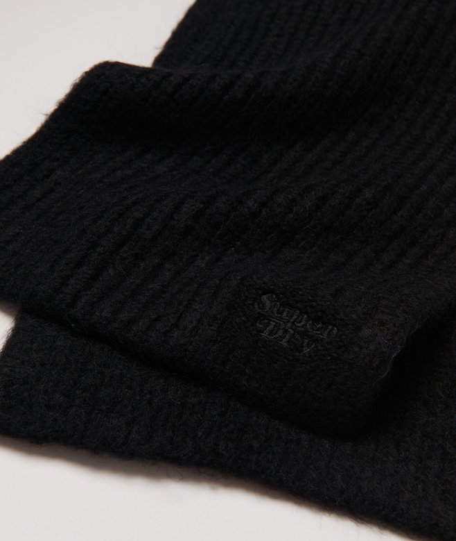 Ribbed Knit Scarf