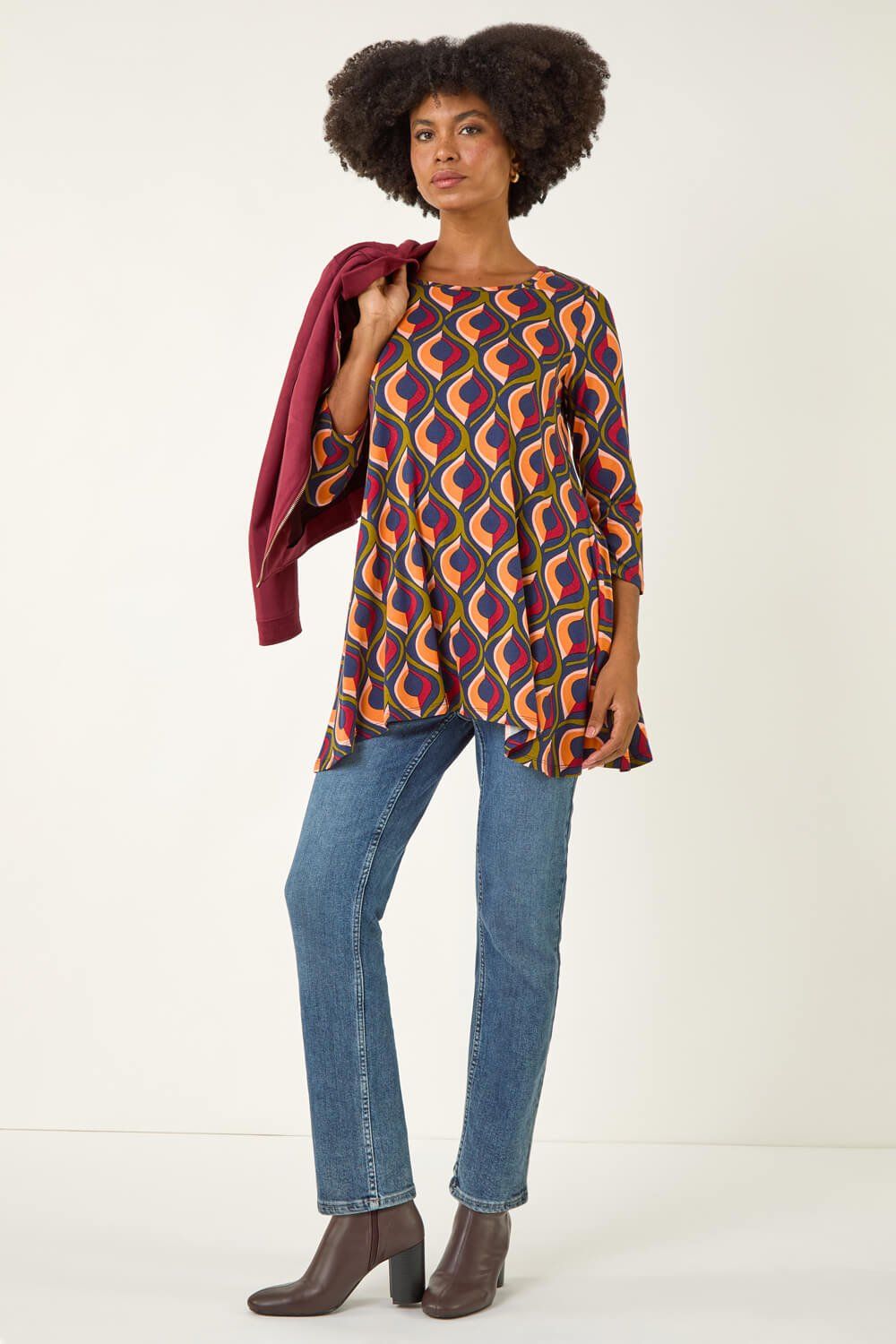 Roman Geo Print Hanky Hem Stretch Top