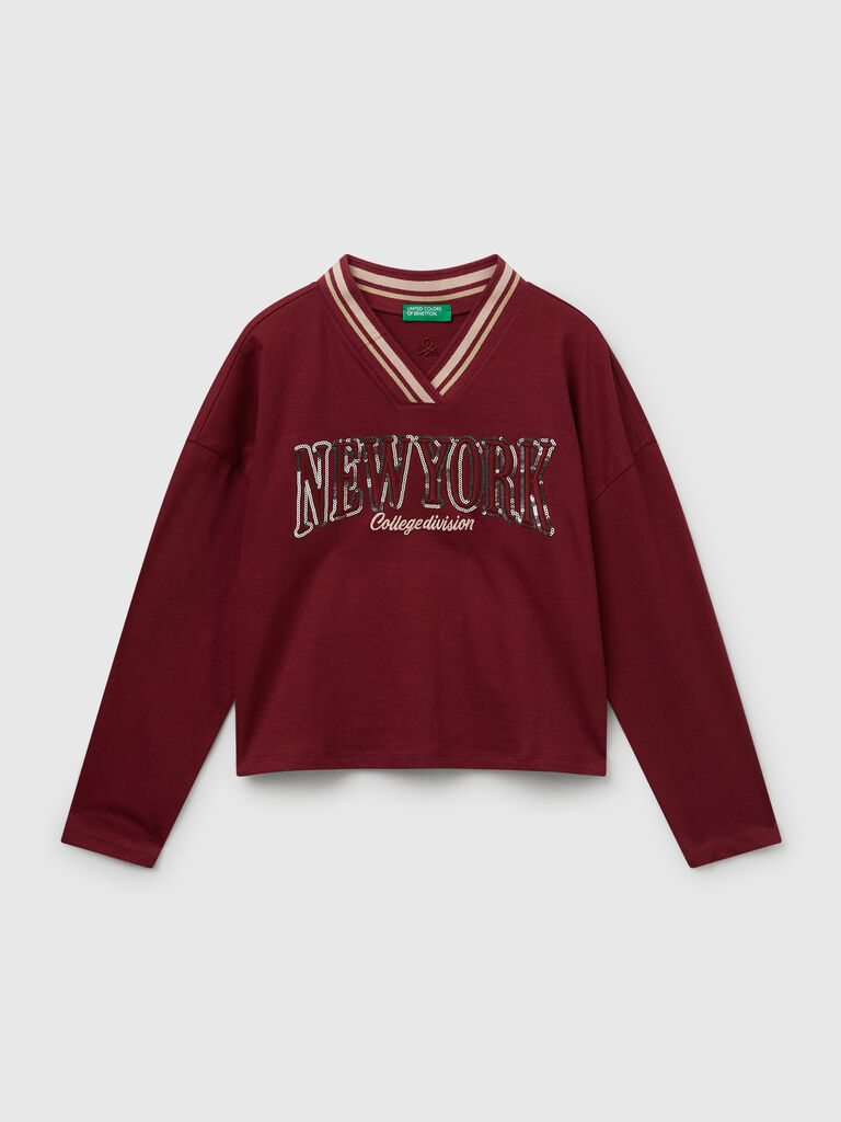 T-shirt with sequin embroidery