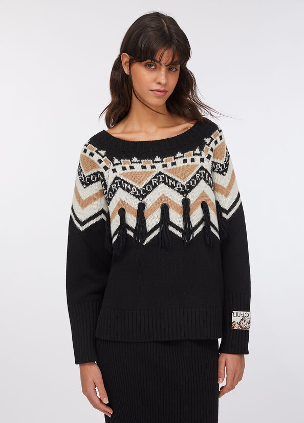 Maglia jacquard con applicazioni