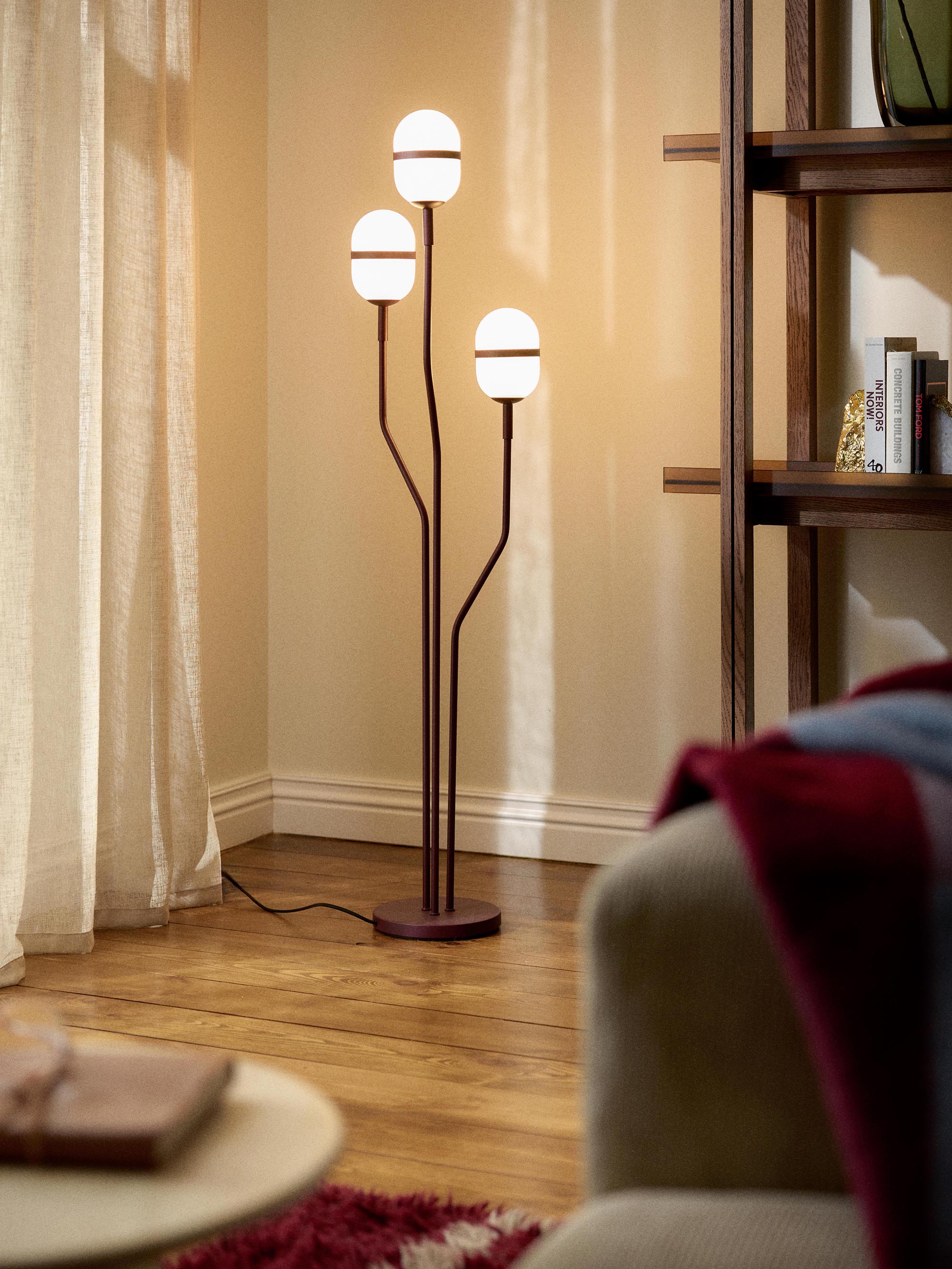 Stehlampe Yasna