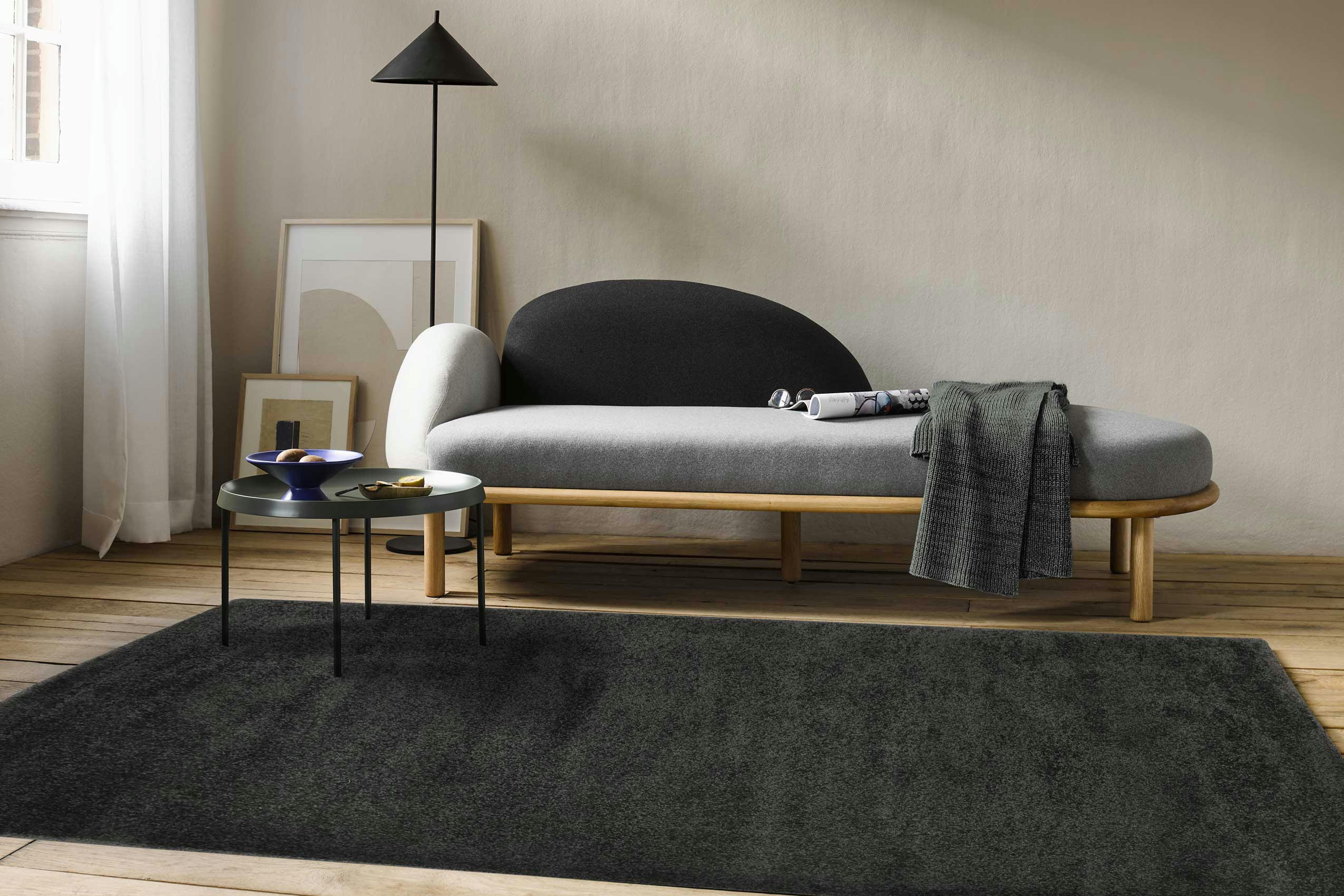 CALIFORNIA - Tapis uni anthracite chiné belle densité et qualité 80x150