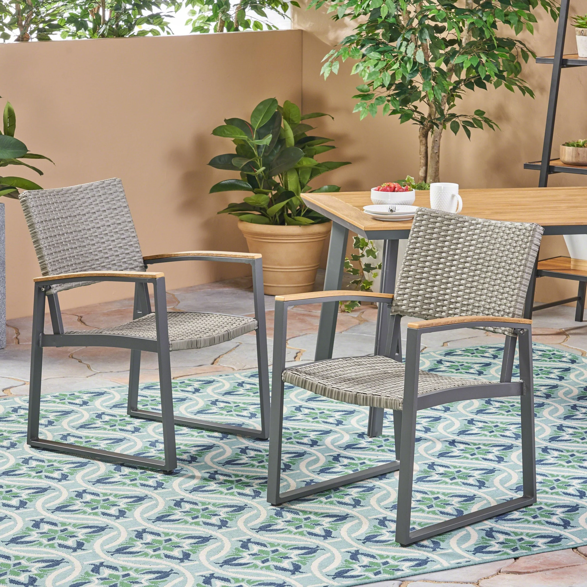 Glasgow Outdoor Dining Chairs with Aluminum Frame (Set of 2) by Christopher Knight Home
