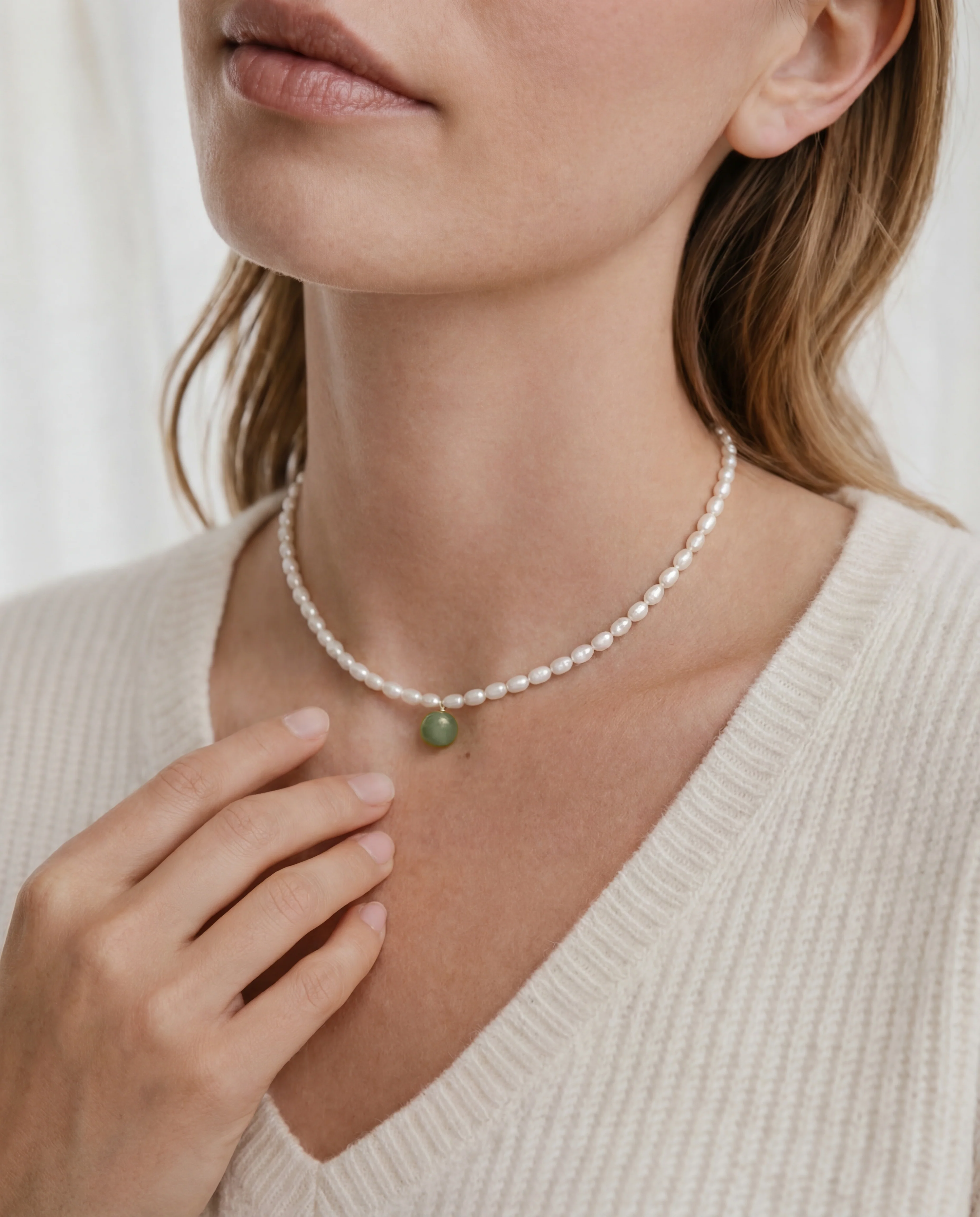 Belle — Pearl and Green Jade Choker