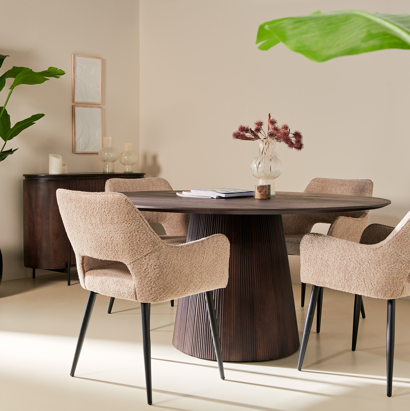 by fonQ Grand Eettafel Donkerbruin Mangohout - Ø 120 cm