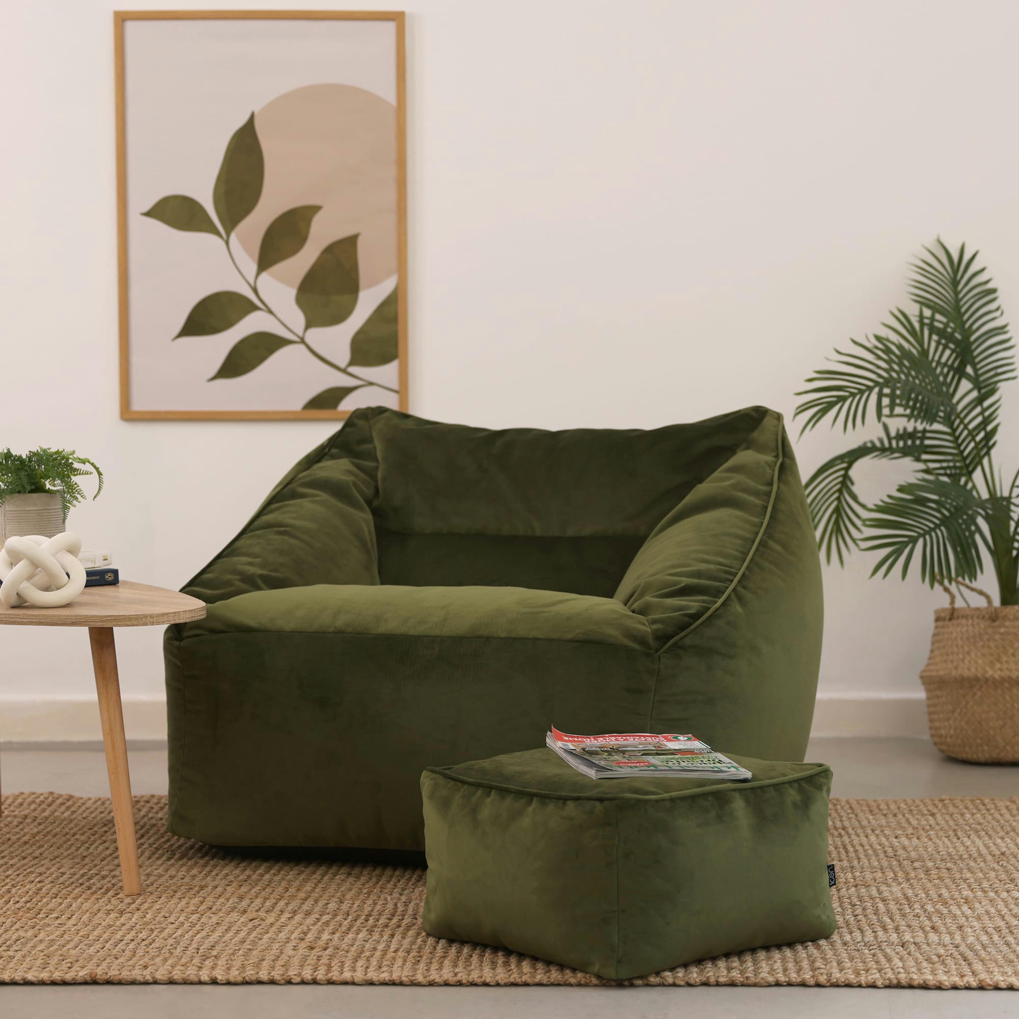 NATALIA - Pouf fauteuil avec repose-pied carré velours vert olive