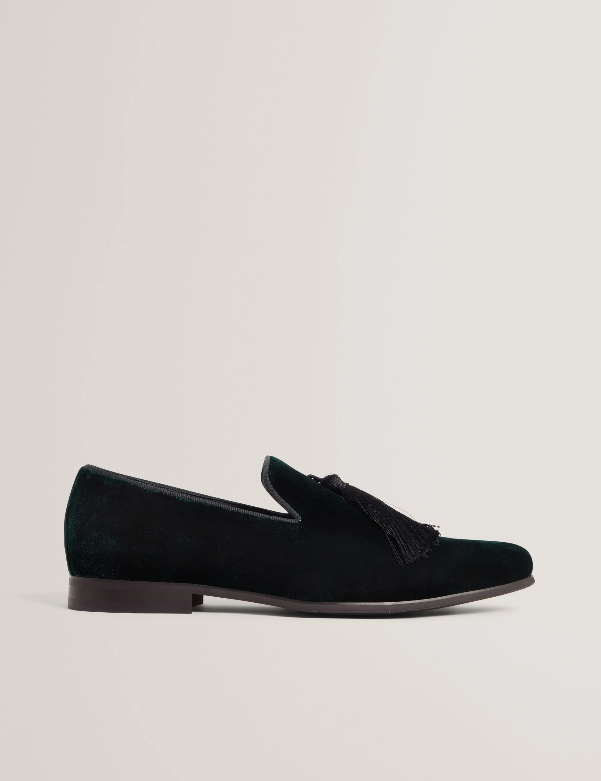 GREYSEN | GREEN