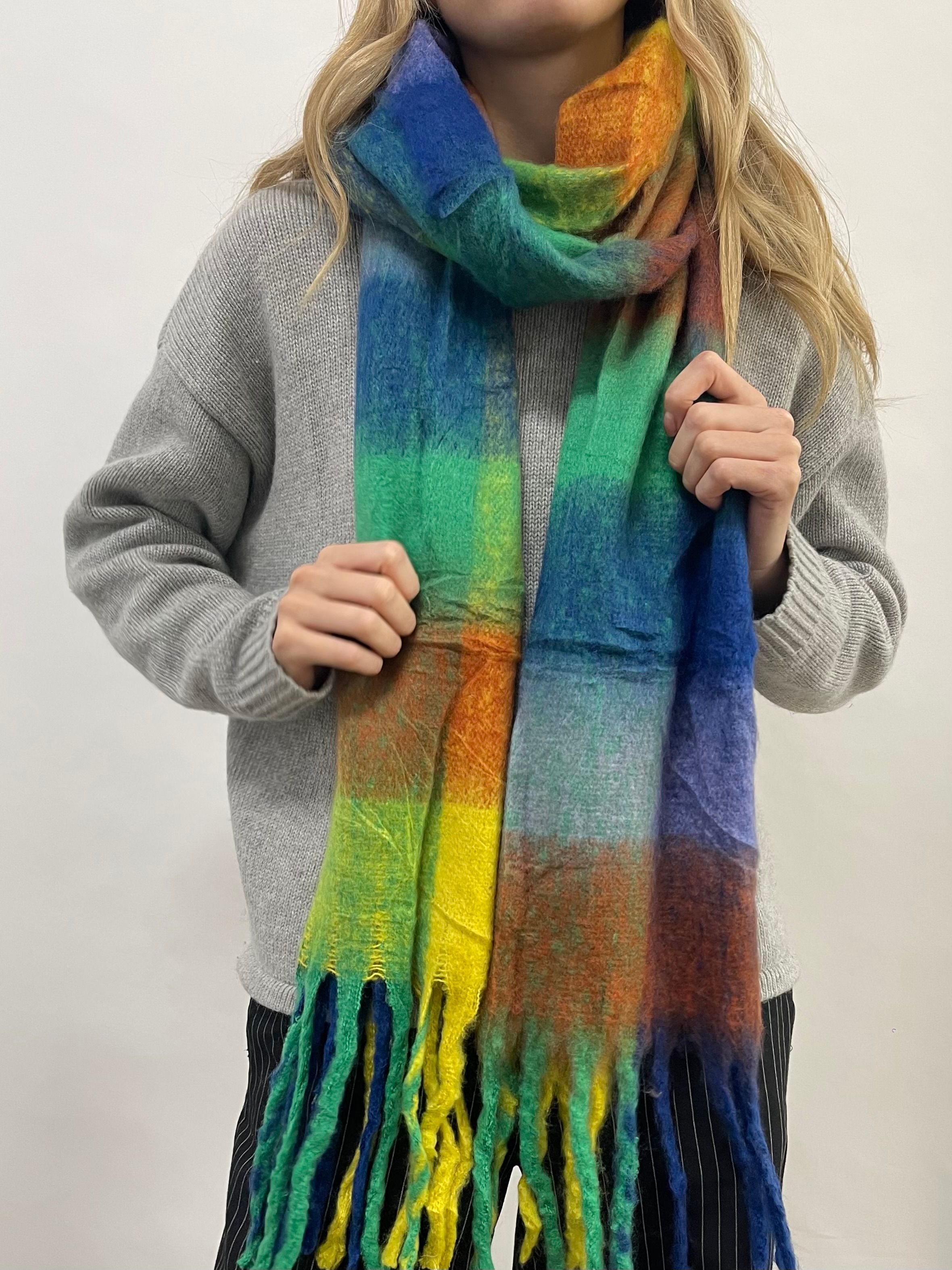 SVNX Soft Chunky Checked Scarf with Tassels in Blue Multi